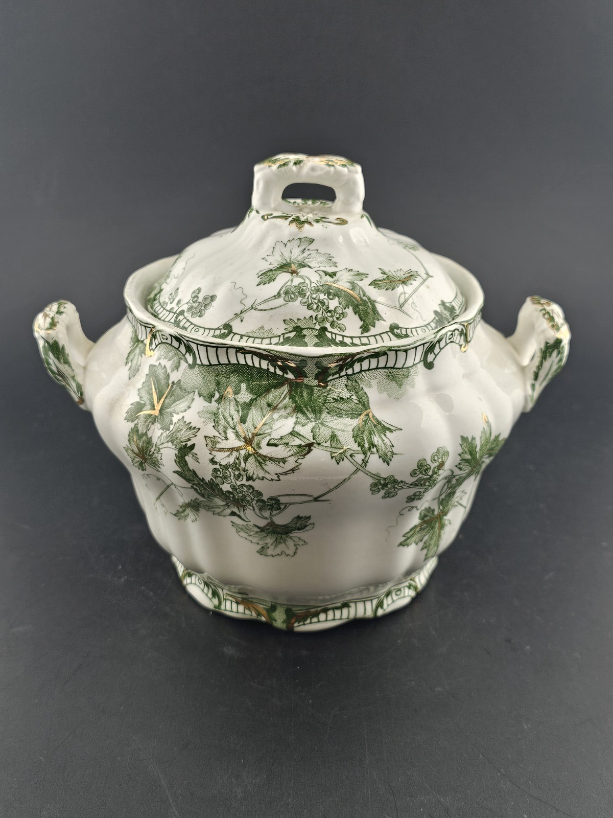Vintage Lonsdale Ridgways England Grapevine Covered Sugar Bowl Green Gold