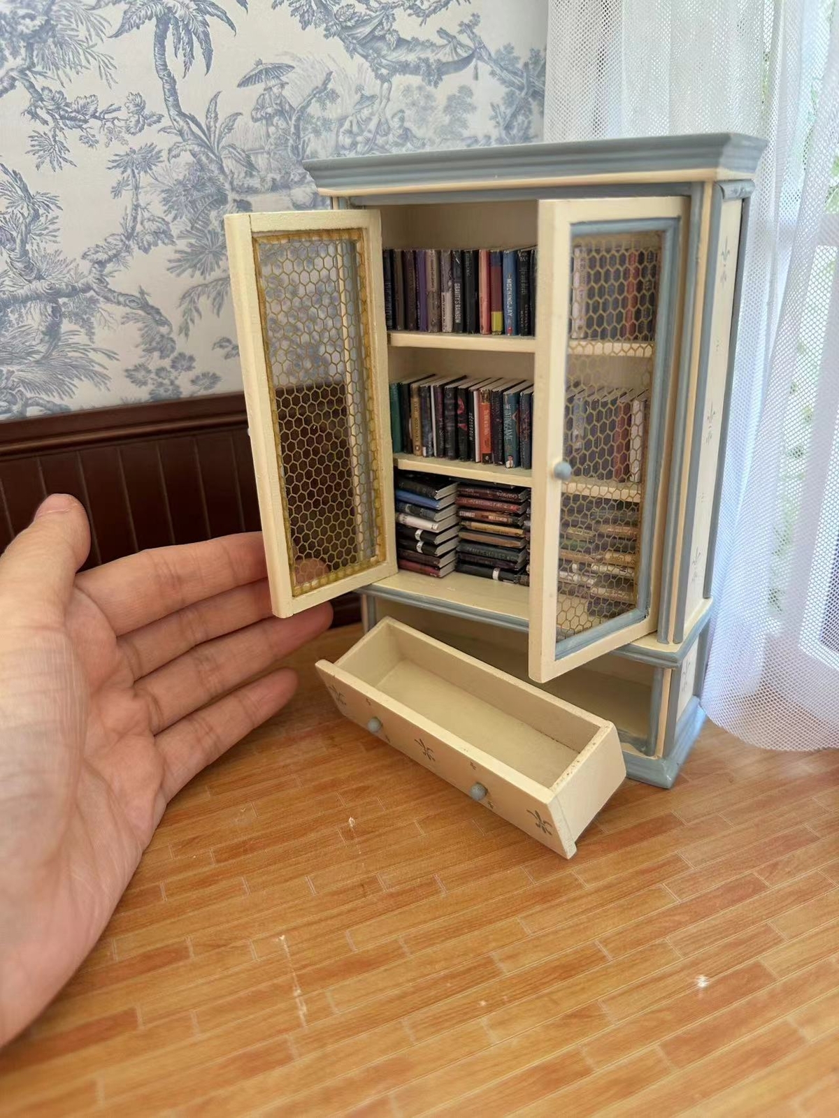 1Set 1:12 Scale Dollhouse Miniatures Bookcase Cabinet Book Furniture Accessories