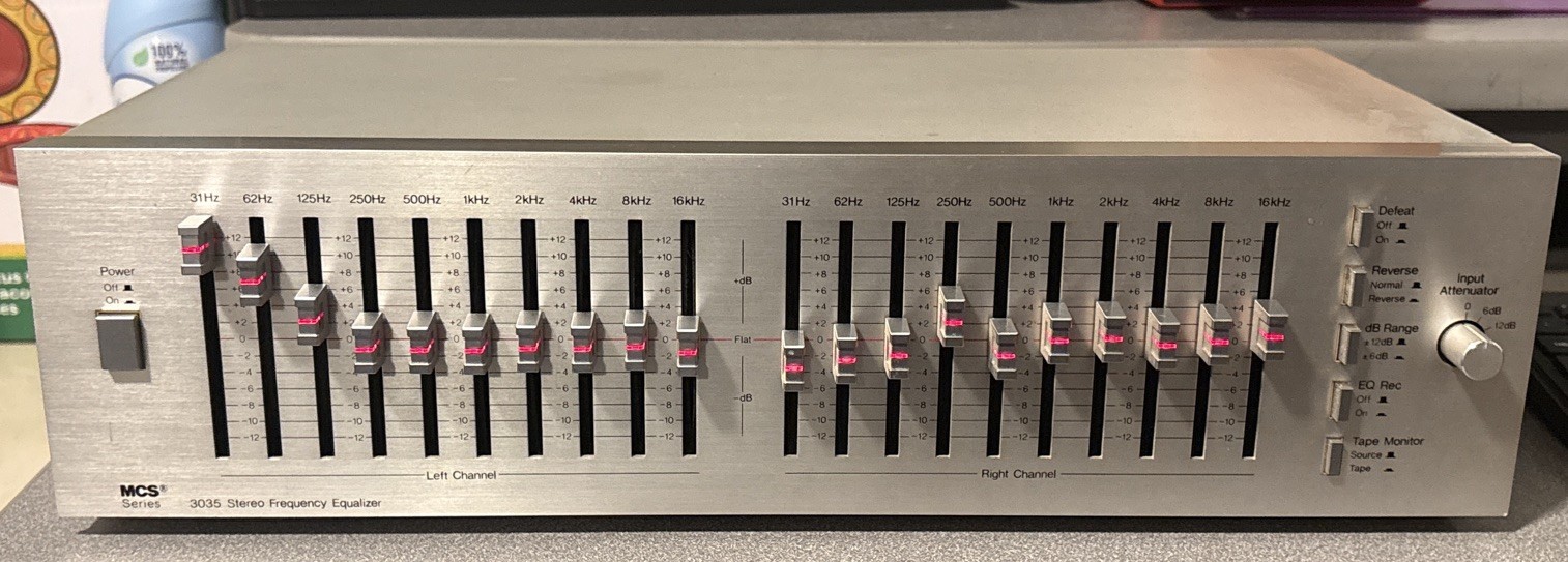 MCS 3035 Stereo Frequency Equalizer MCS 3035 Stereo Frequency Equalizer