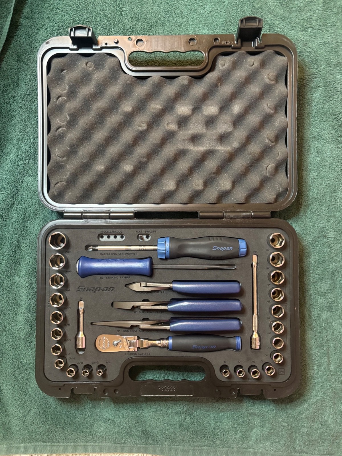 SNAP-ON General Service Kit SAE&Metric 233fsmbfmb SNAP-ON General Service Kit SAE&Metric 233fsmbfmb