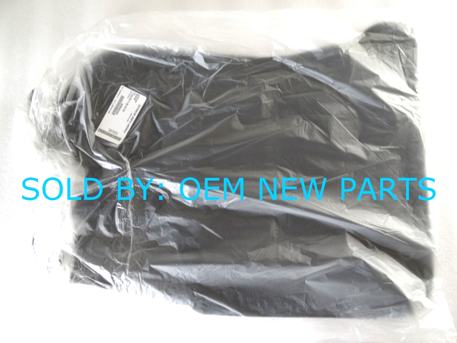 2018-2023 Chrysler 300 Black Carpet Floor Mats Front Rear RWD OEM 6RM56DX9AA 2018-2023 Chrysler 300 Black Carpet Floor Mats Front Rear RWD OEM 6RM56DX9AA
