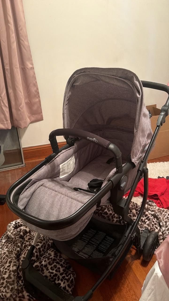 Evenflo Baby Stroller