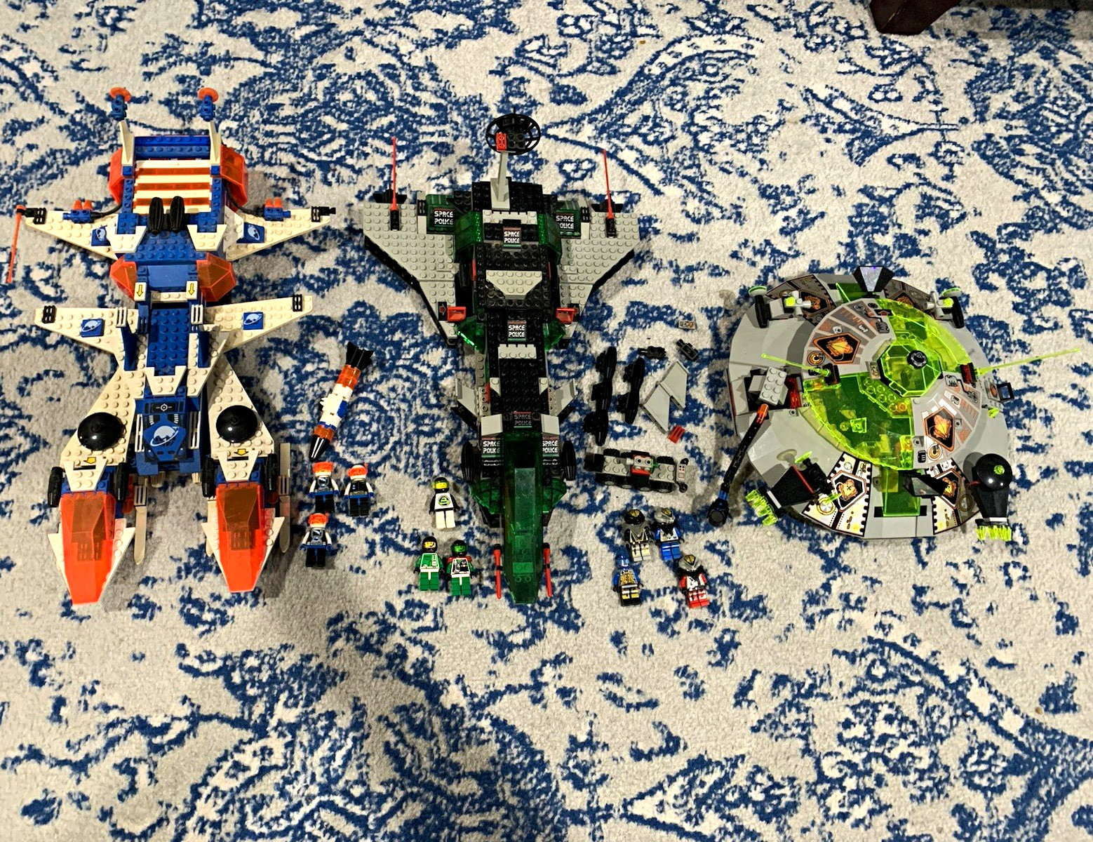 Lego 90s Space set lot: 6973 6975 6984 Lego 90s Space set lot: 6973 6975 6984