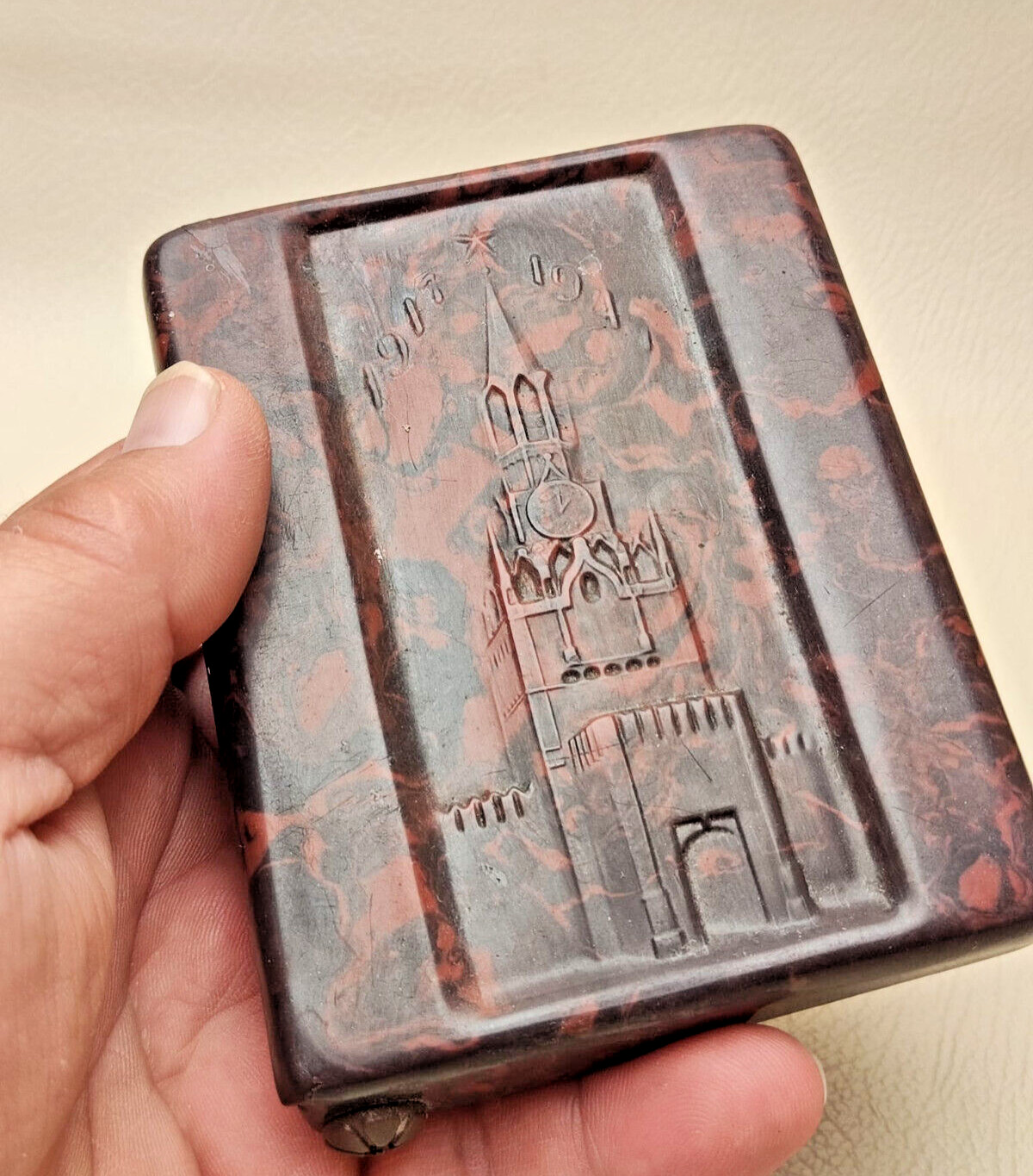 Rare vintage celluloid cigarette case Rare vintage celluloid cigarette case