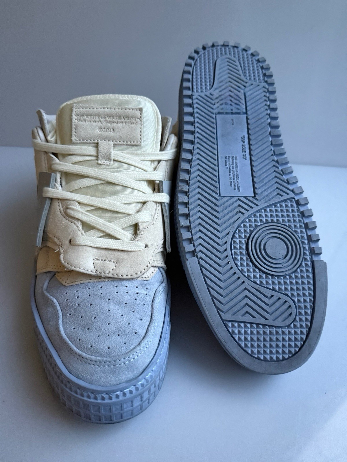 Off-White Off-Court 3.0 Sneakers EU 43 (US 10) Cream/Light Blue Barely Worn Off-White Off-Court 3.0 Sneakers EU 43 (US 10) Cream/Light Blue Barely Worn