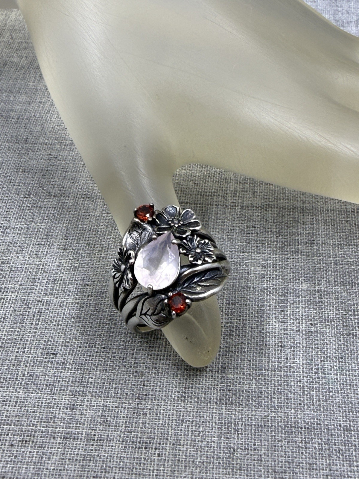 PZ Or Paz Israel Pink Quartz & Garnet Flower Floral Sterling .925 Ring Size 8
