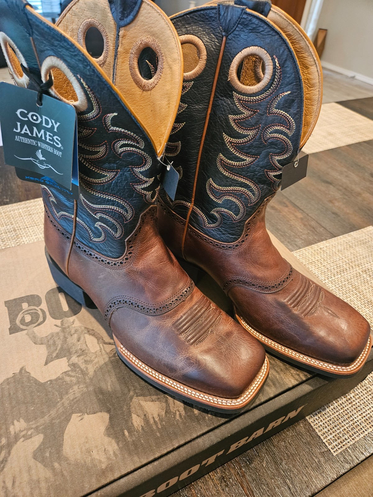 Cody James Xero Gravity Gibson Western Boots Men\'s 13D Brown New With Tags