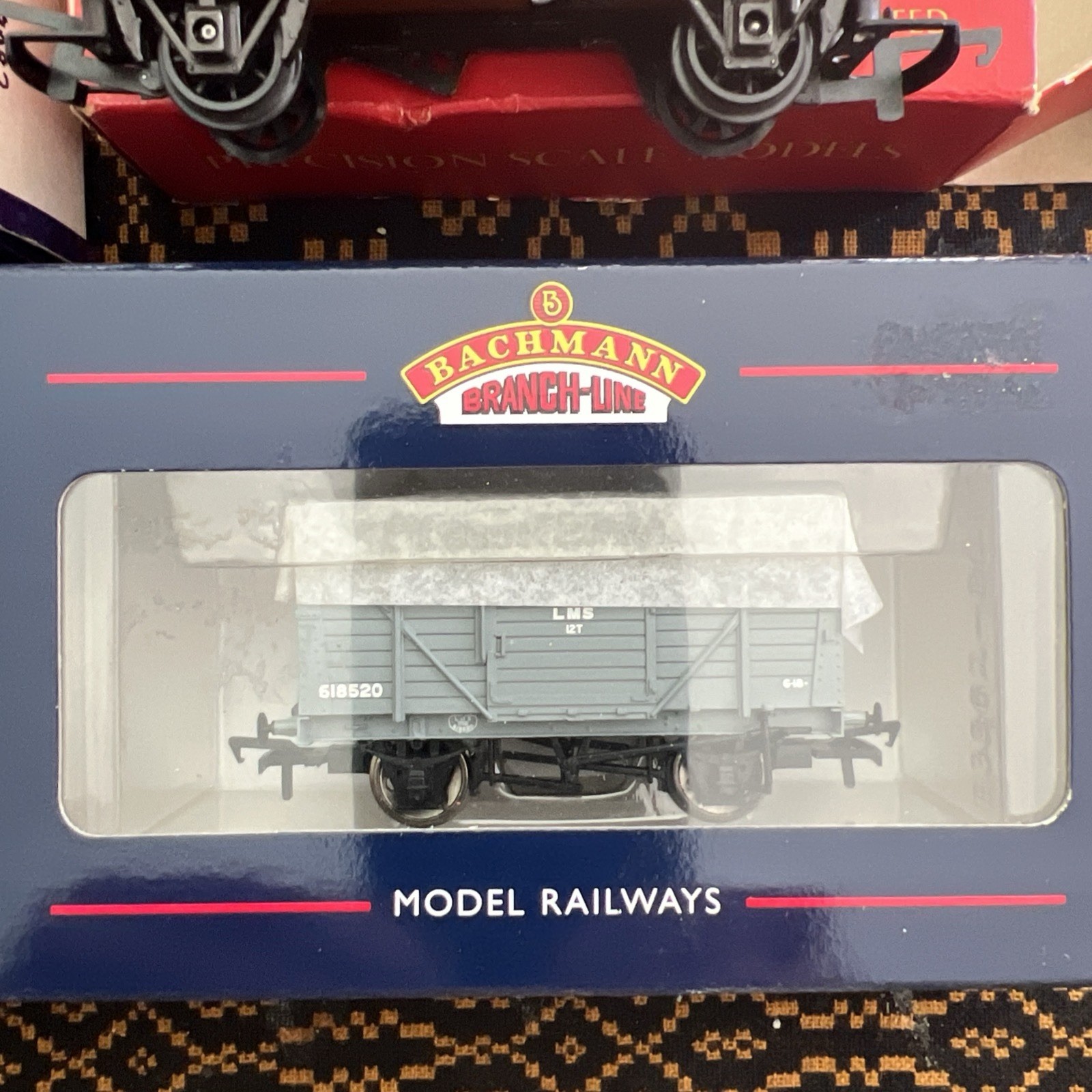 Hornby HO OO Scale 4 Plank Wagon & Triang cattle Wagon reserved for trainmandav Hornby HO OO Scale 4 Plank Wagon & Triang cattle Wagon reserved for trainmandav