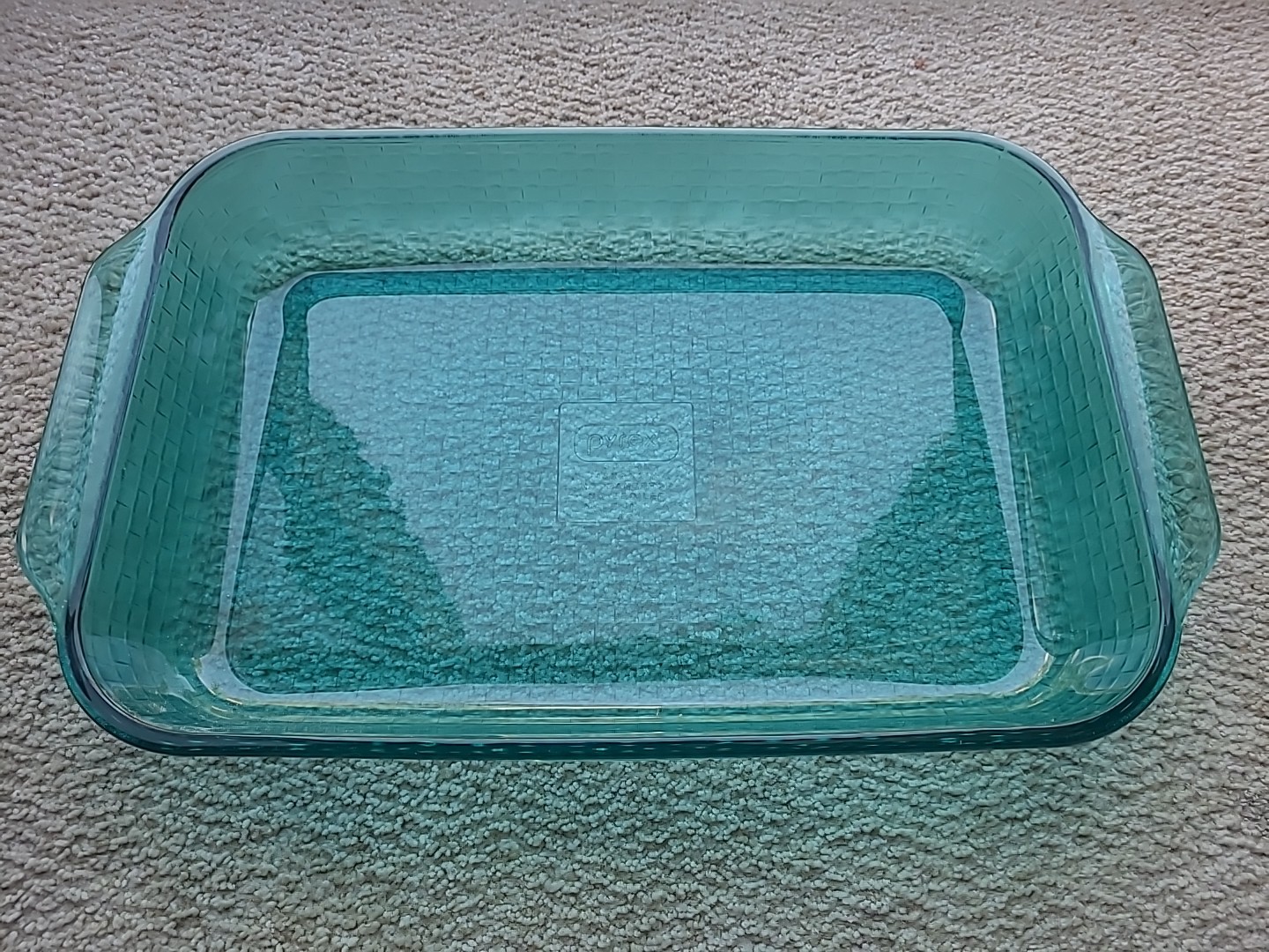 Vintage Pryex 9 x 13 x2 Large Baking Pan Peacock Teal Green Basketweave 80s dish Vintage Pryex 9 x 13 x2 Large Baking Pan Peacock Teal Green Basketweave 80s dish