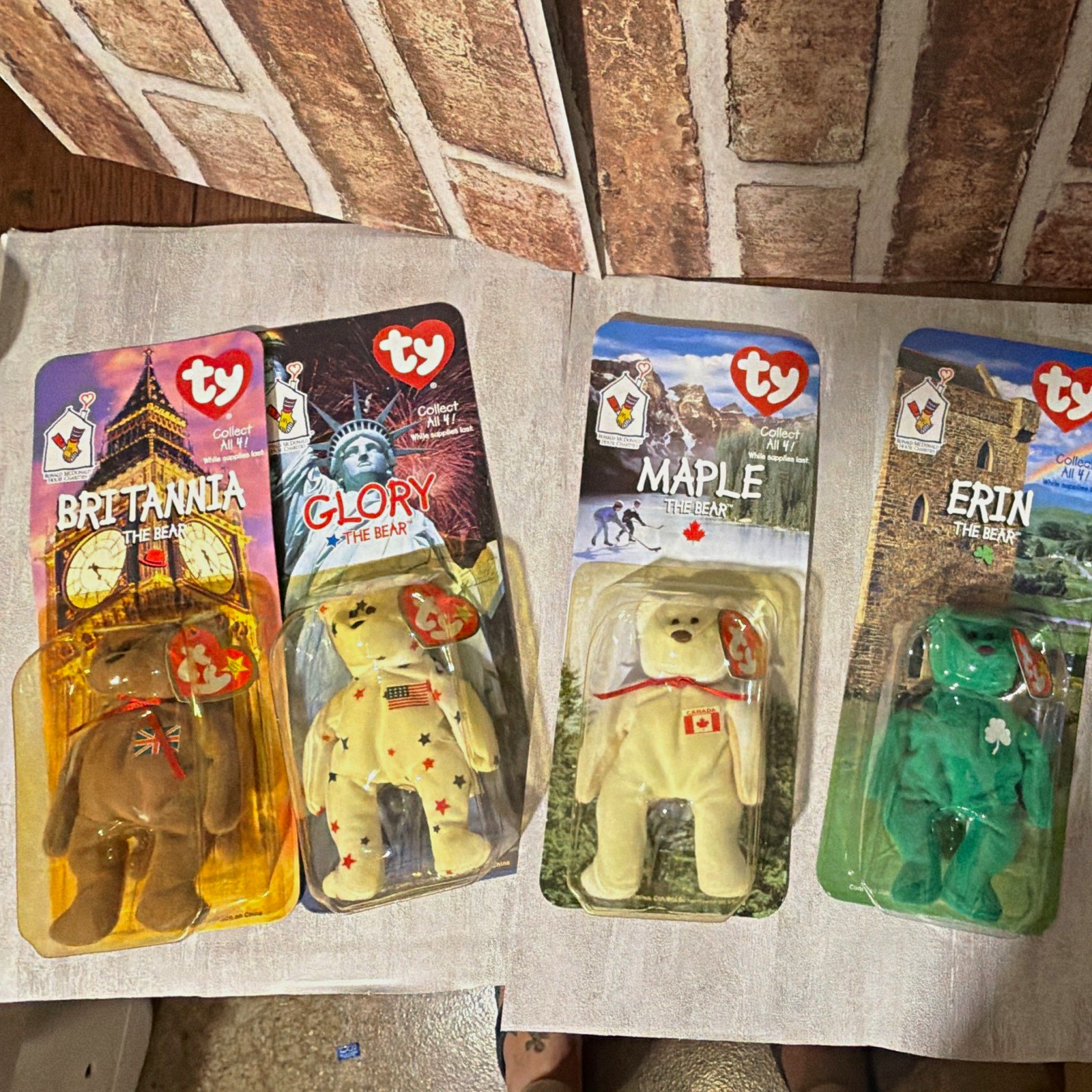 Ty Teenie Beanies McDonald\'s RMHC 1998 Bear Lot of 4 Britannia Glory Maple Erin Ty Teenie Beanies McDonald\'s RMHC 1998 Bear Lot of 4 Britannia Glory Maple Erin