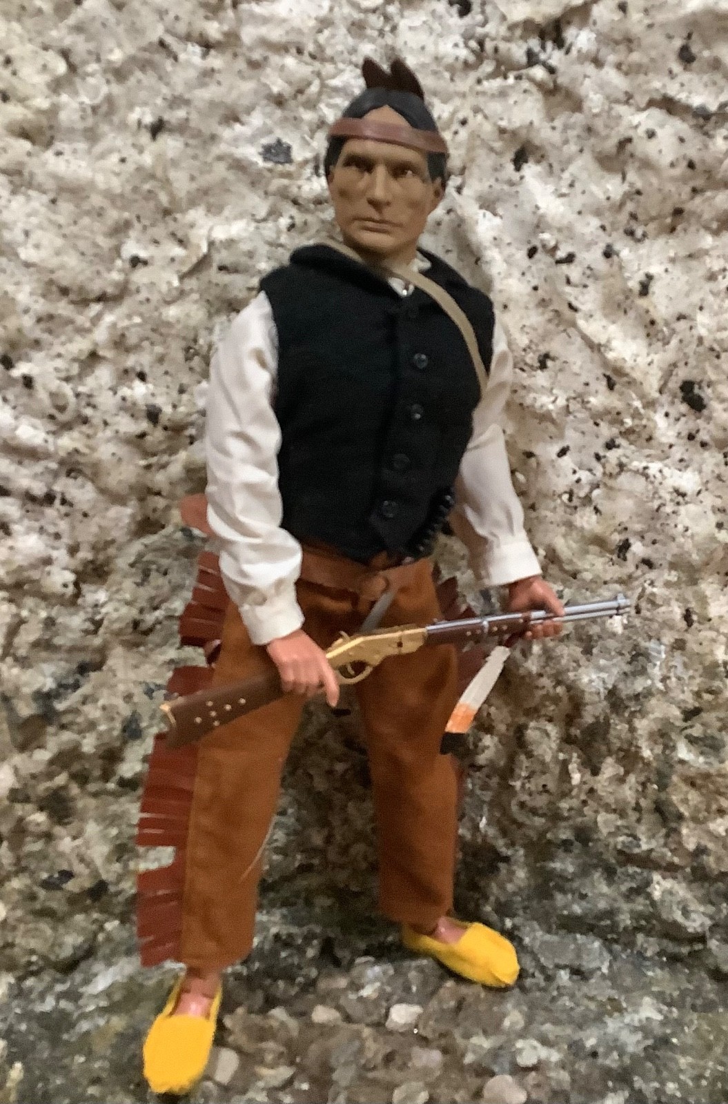 1/6 Western Sideshow/Custom Indian/Native American Warrior w/Winchester Carbine