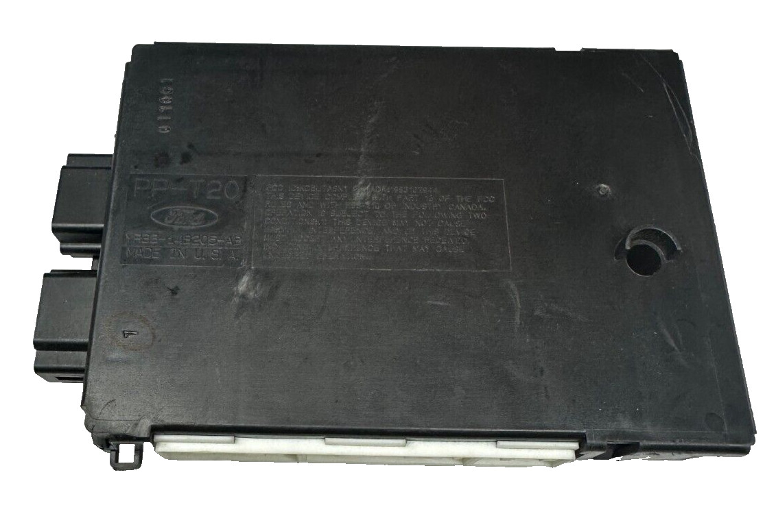99 00 01 02 03 04 FORD MUSTANG GEM MODULE ELECTRONIC 14B205-AA 99 00 01 02 03 04 FORD MUSTANG GEM MODULE ELECTRONIC 14B205-AA