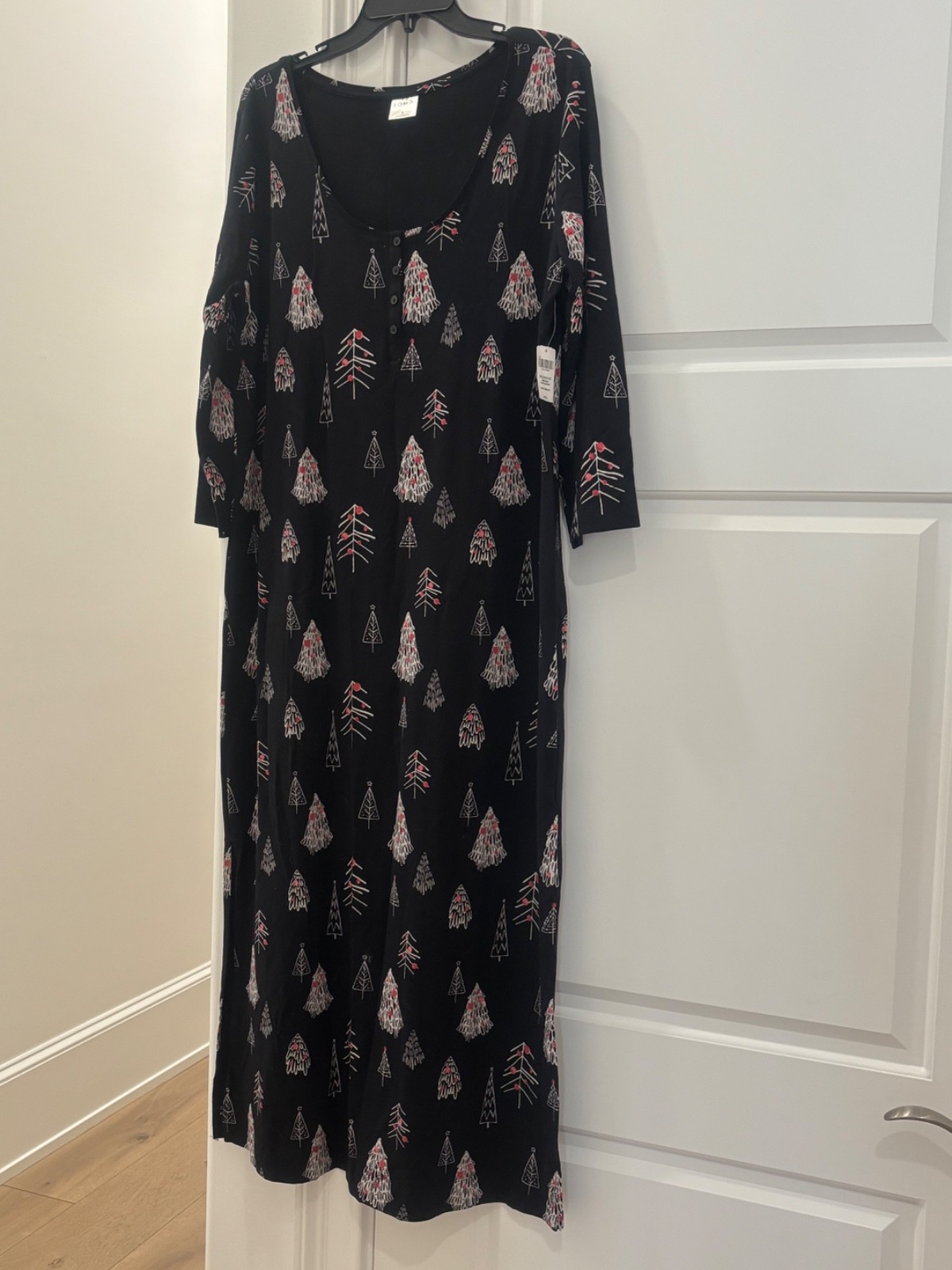 NWT Soma Embraceable Christmas Trees Holiday Long Nightgown Sz Large