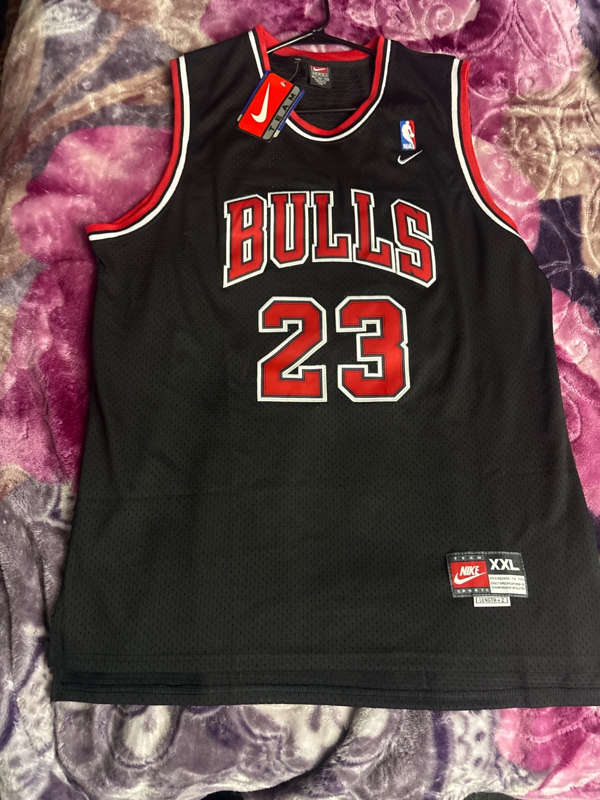 Nike Team Michael Jordan #23 Chicago Bulls Back Basketball Jersey Size XL Nike Team Michael Jordan #23 Chicago Bulls Back Basketball Jersey Size XL