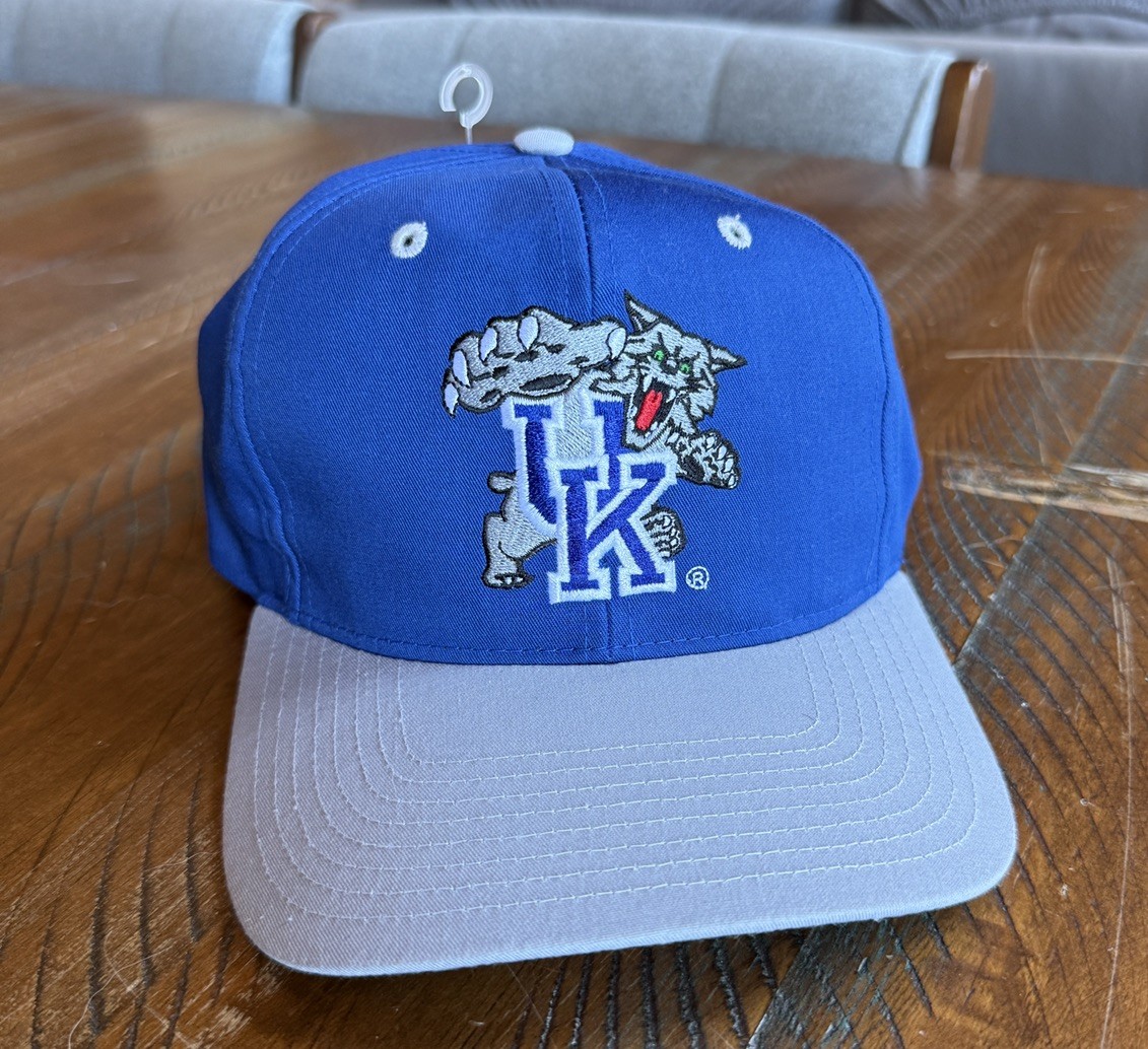 RARE VTG 90\'s University of Kentucky Wildcats Twins Enterprise Snapback Hat UK