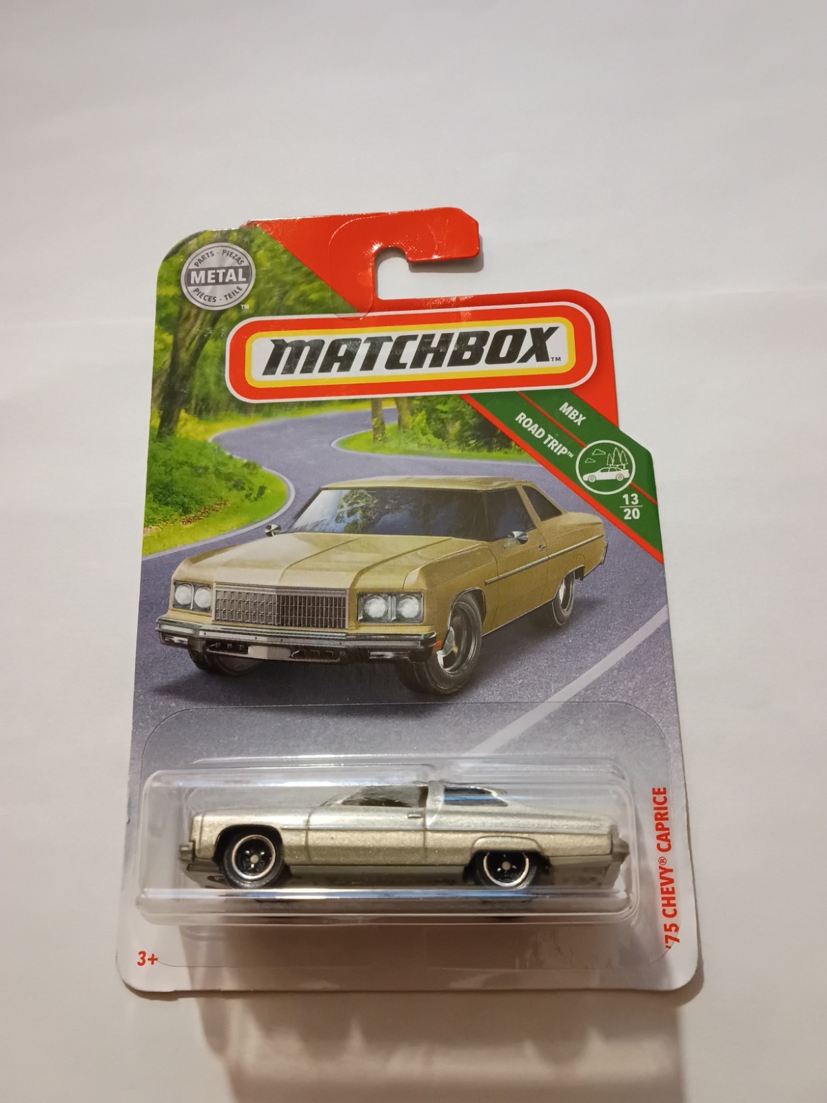 2019 Matchbox Roadtrip \'75 Chevy Caprice In Metallic Champagne Gold