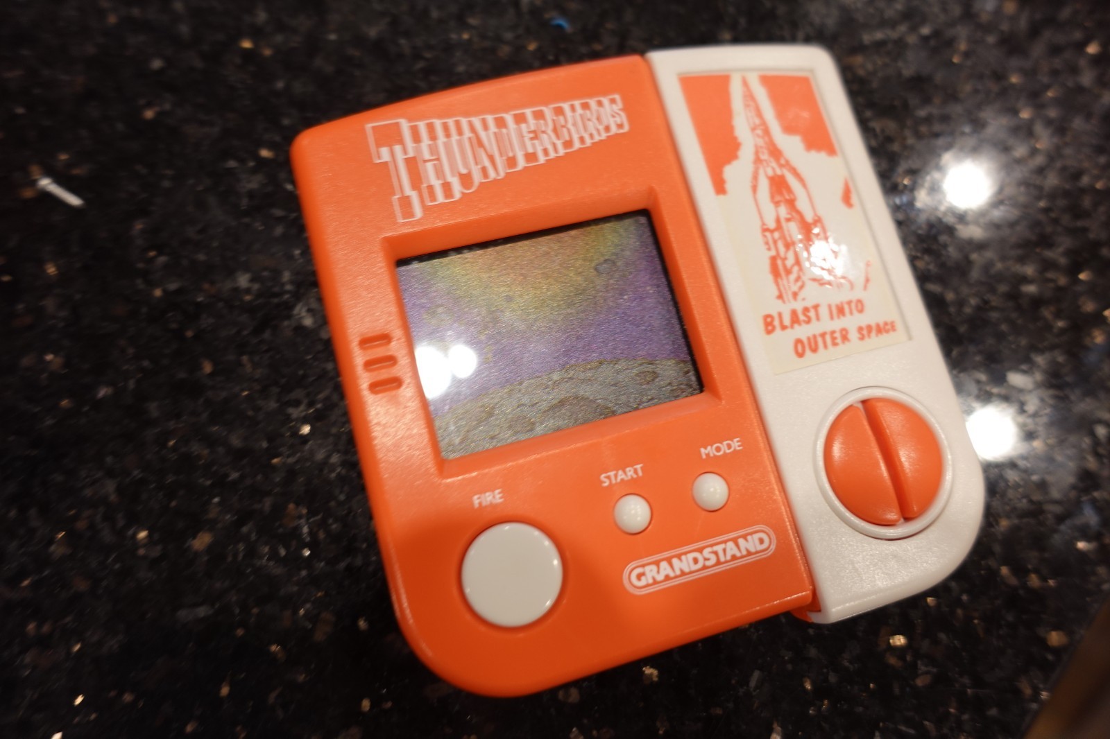 Vintage THUNDERBIRDS  Handheld Electronic Tabletop  LCD Video game  D9  RARE