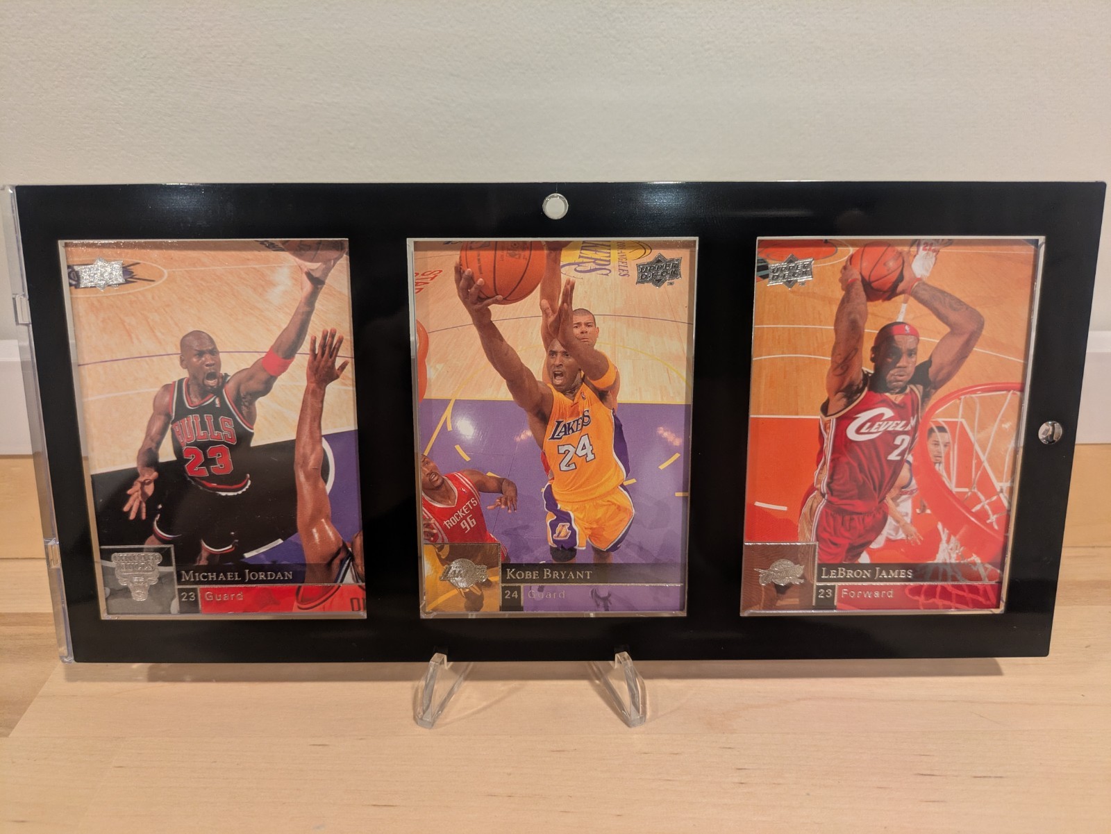 2009-10 Upper Deck - Michael Jordan, Kobe Bryant & LeBron James - In Mag Case