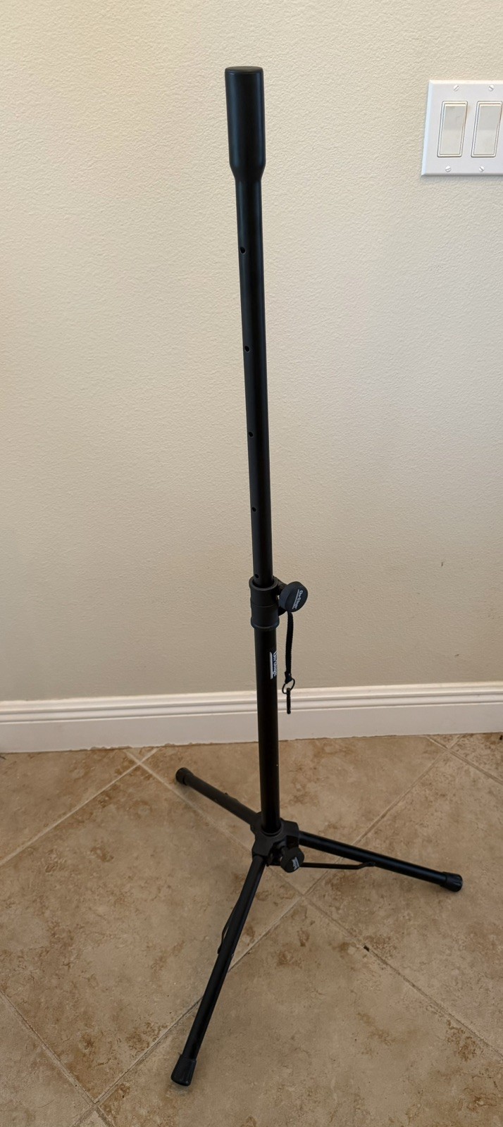 OnStage SSAS7000B Mini Adjustable Speaker Stand LN