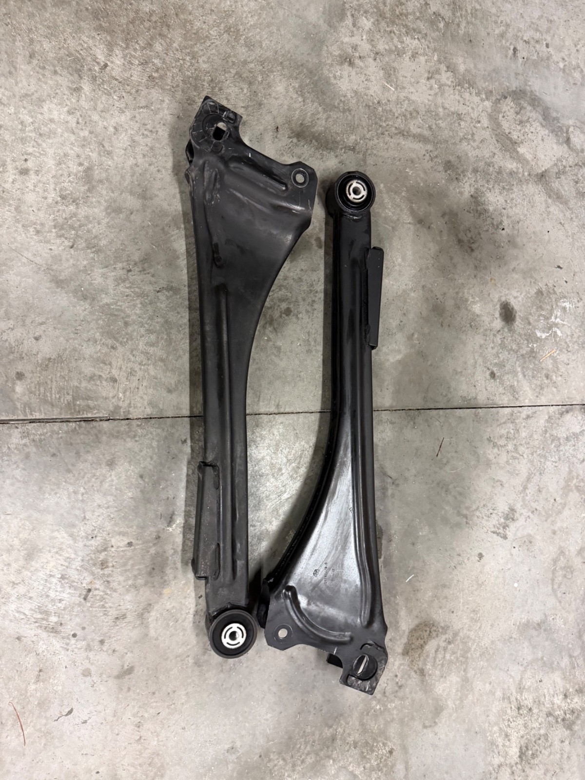 oem front radius arms for 2014-23 ram 2500 [877282A6] 70k mi