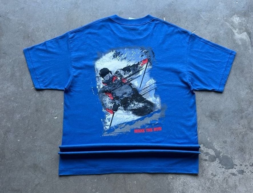 Vintage 90s Marlboro Adventure Team \'Make The Run\' Skier Graphic T-Shirt XL