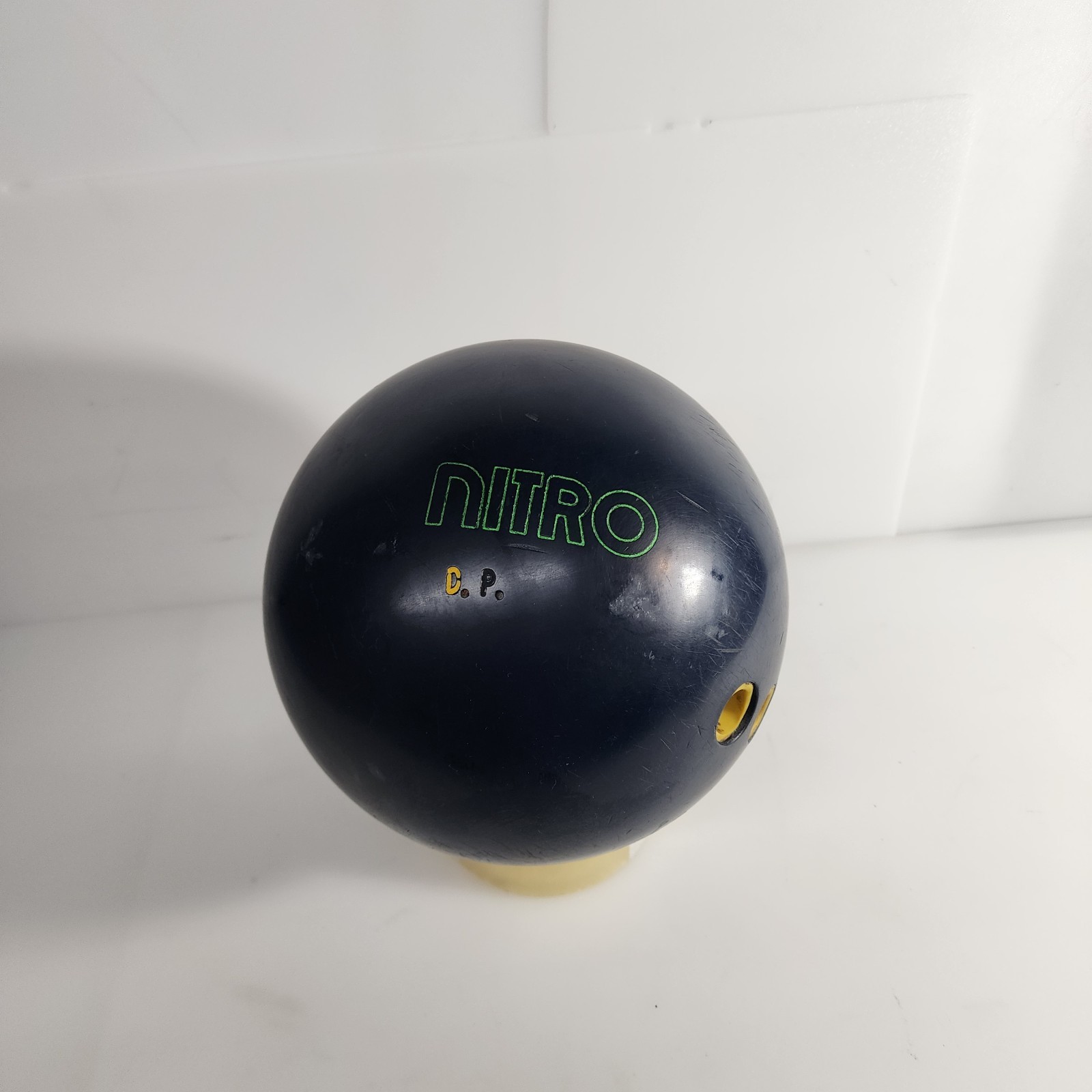 Vintage Ebonite Dark Blue NITRO Bowling Ball 15.14 lbs with Finger Grips Vintage Ebonite Dark Blue NITRO Bowling Ball 15.14 lbs with Finger Grips