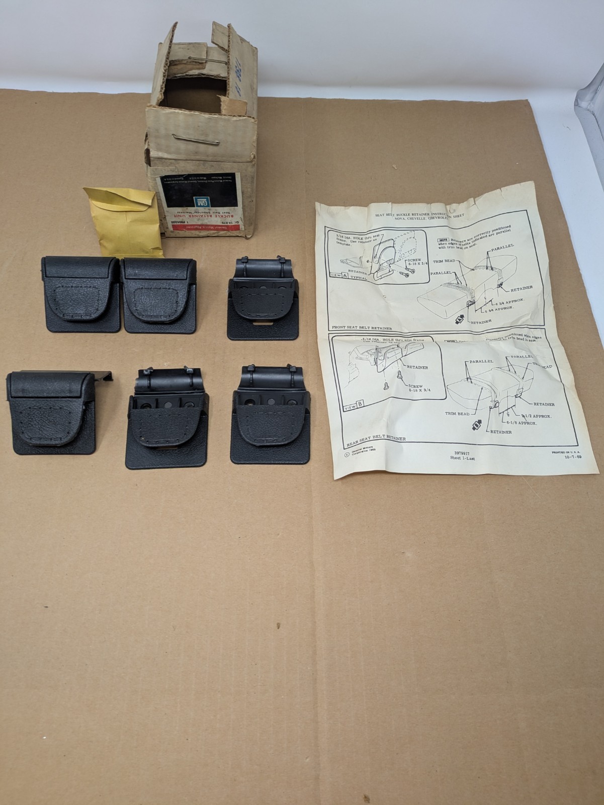NOS 1970/71/72 GM Seat Belt Buckle Retainer Kit Chevelle Nova Impala P/N 994000 NOS 1970/71/72 GM Seat Belt Buckle Retainer Kit Chevelle Nova Impala P/N 994000