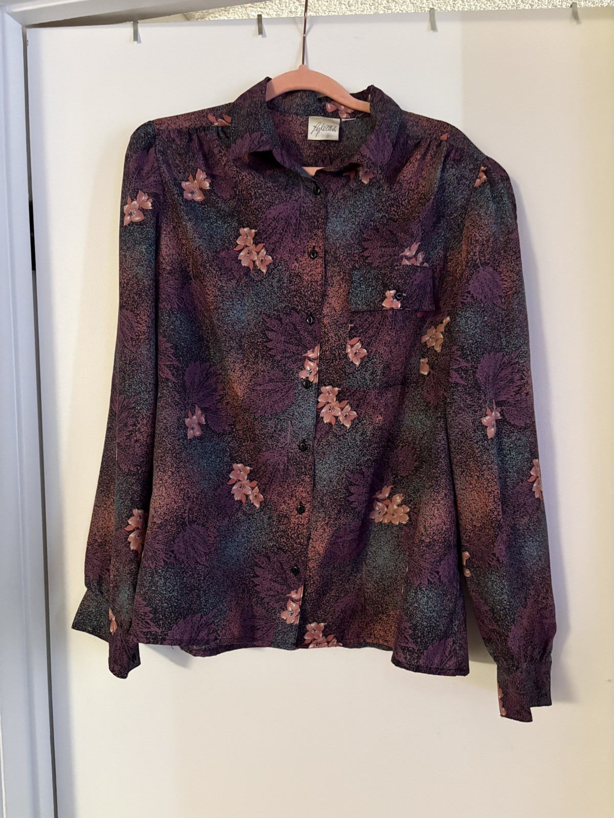 Vintage 70s Pykettes Floral Blouse Plum Speckled Print Puff Sleeve Top Sz Med Vintage 70s Pykettes Floral Blouse Plum Speckled Print Puff Sleeve Top Sz Med