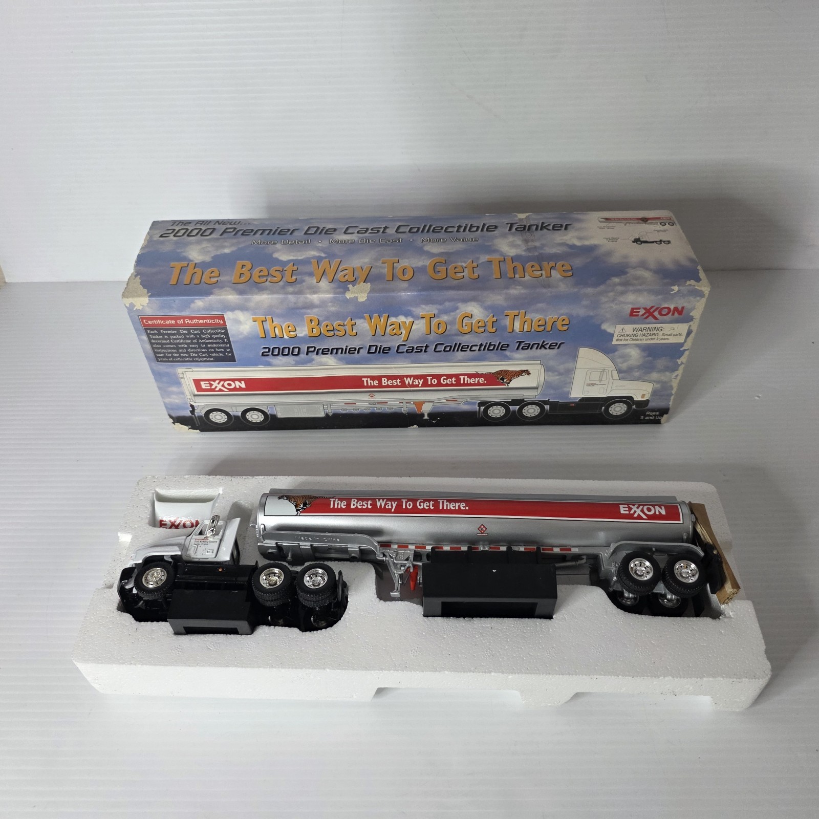 Exxon 2000 Premier Die Cast Collectible Tanker Semi Truck COA Nos Vintage Exxon 2000 Premier Die Cast Collectible Tanker Semi Truck COA Nos Vintage