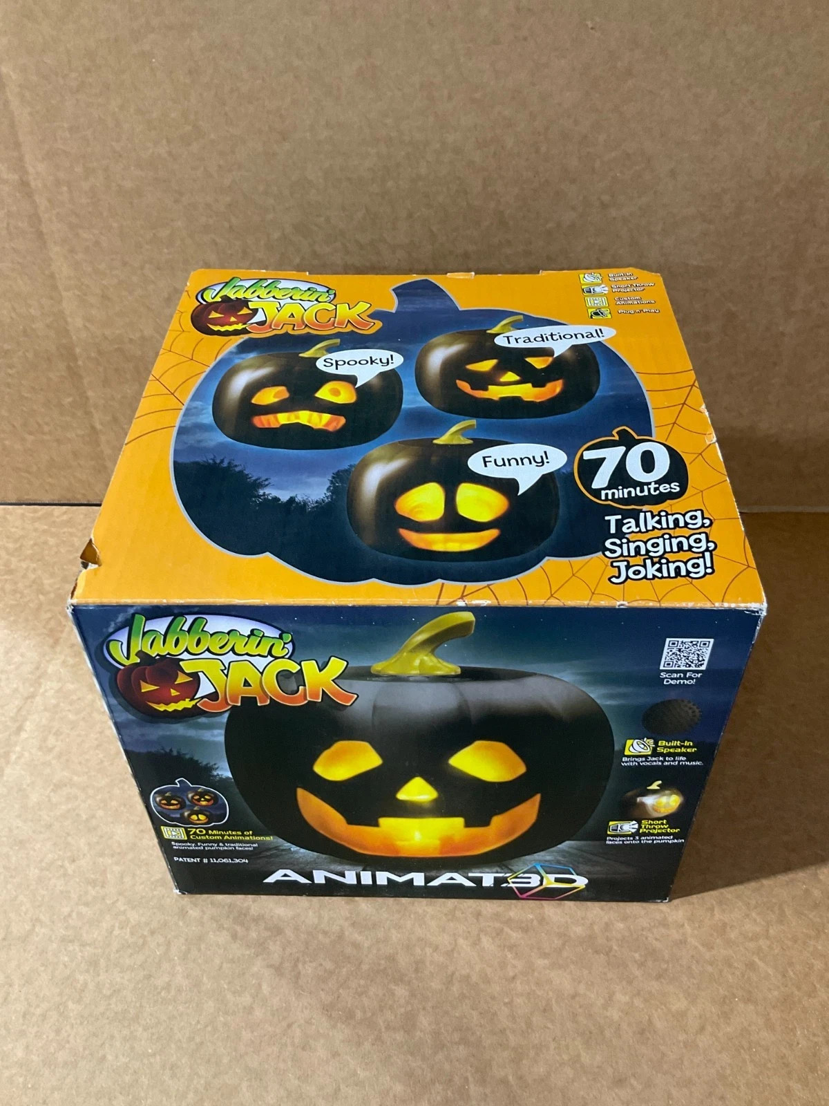 Mindscope Jabberin Jack 11 in. LED Animated Halloween Decor 9081321