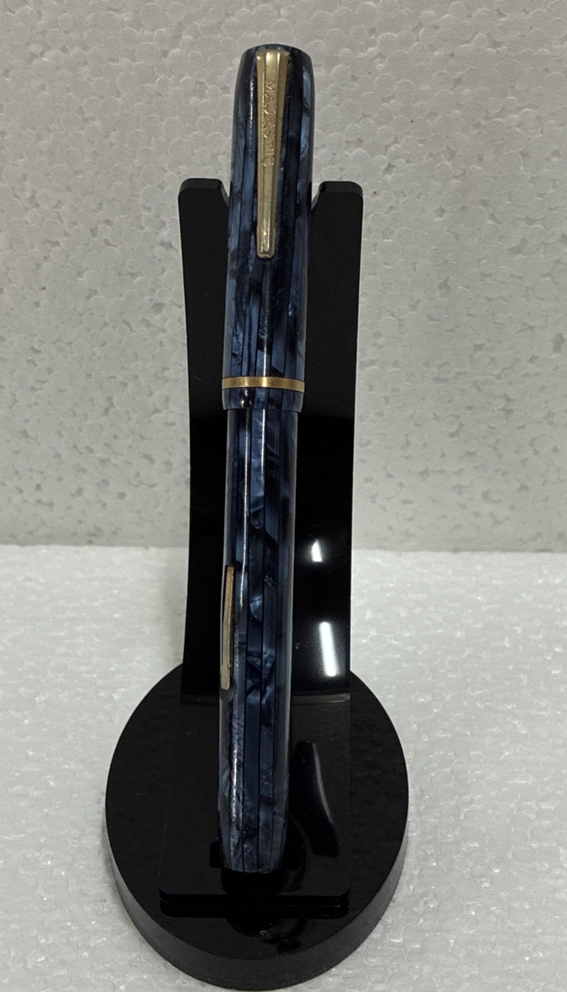 Vintage Majestic Fountain Pen Blue/Black Trim Marbled Celluloid 14K Gold Nib Vintage Majestic Fountain Pen Blue/Black Trim Marbled Celluloid 14K Gold Nib
