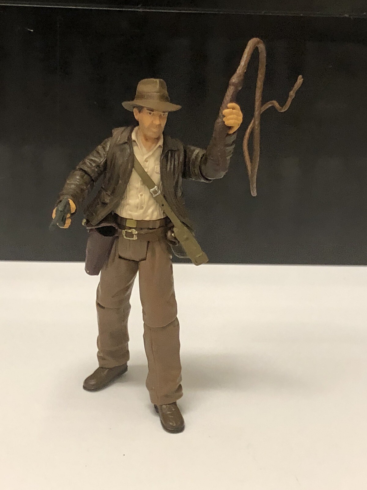 Hasbro Indiana Jones Action Figure 1/18 3.75