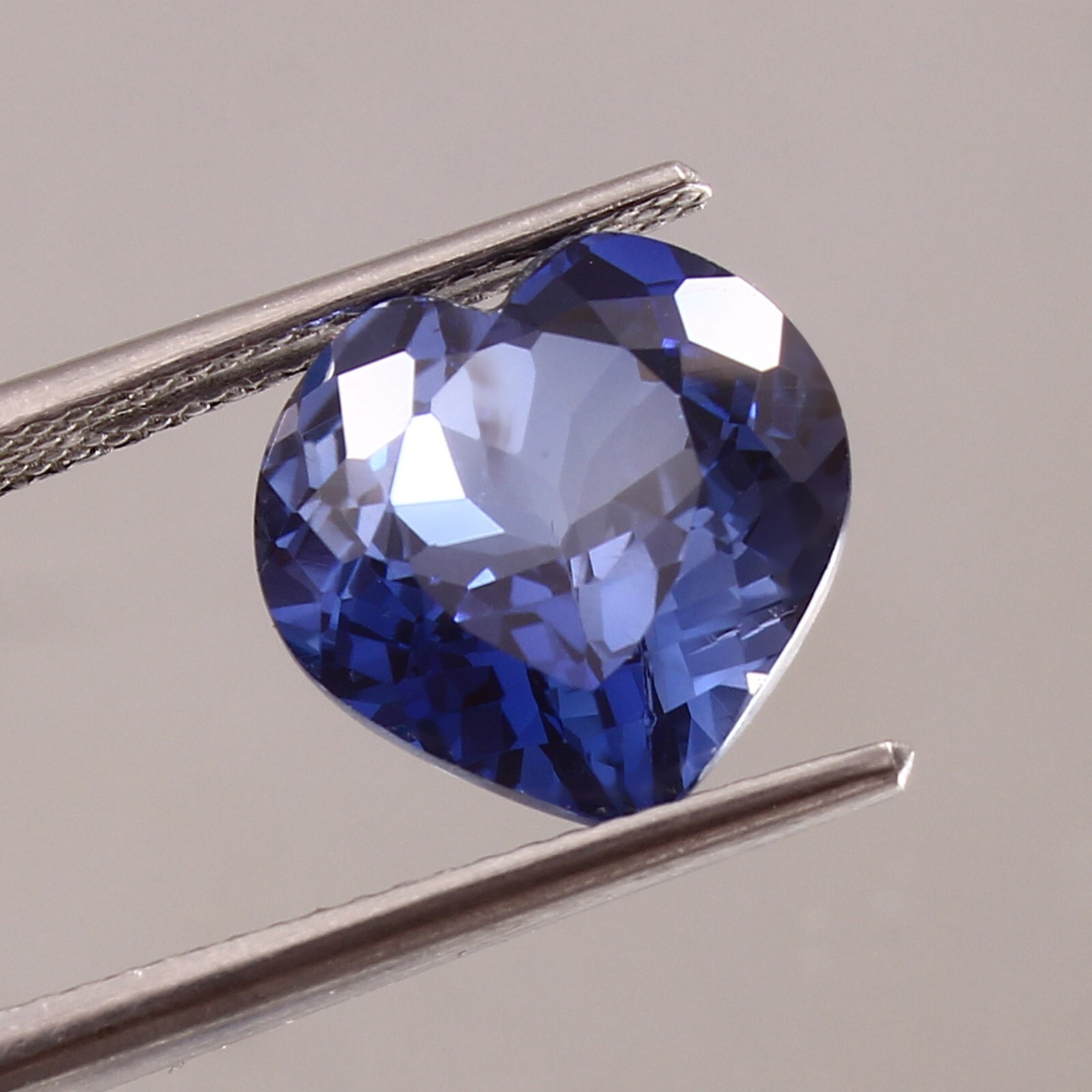AAA 11x11 MM Wonderfull Natural Ceylon Blue Sapphire Loose Heart Gemstone Cut