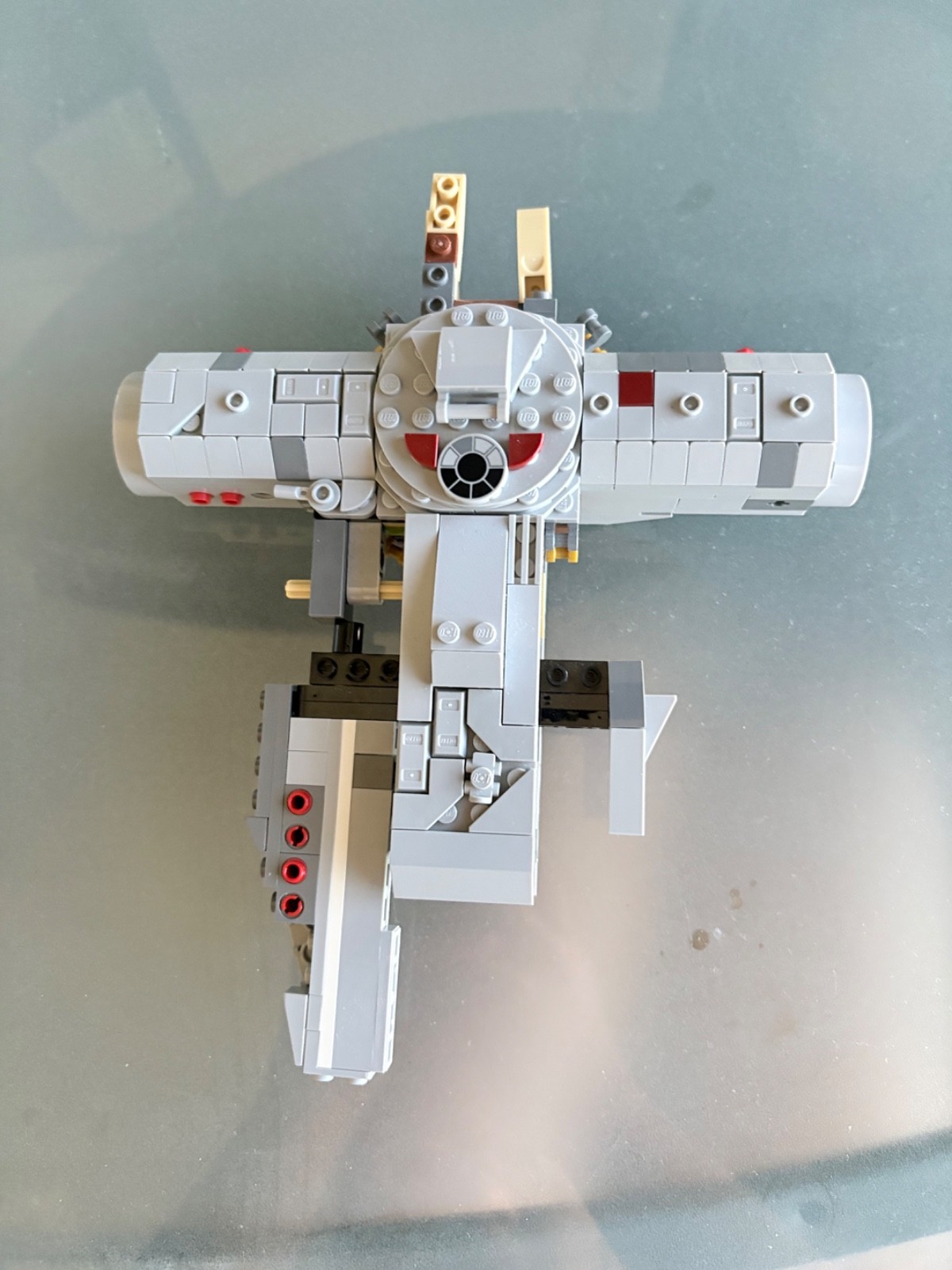 LEGO Star Wars: Millennium Falcon (75375) LEGO Star Wars: Millennium Falcon (75375)