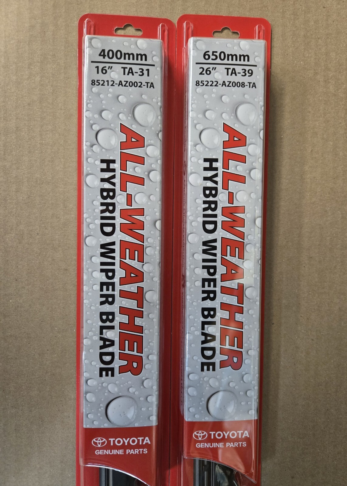 2019 - 2025 Rav4 Genuine Toyota Front Wiper Blades 85222AZ008TA & 85212AZ002TA 2019 - 2025 Rav4 Genuine Toyota Front Wiper Blades 85222AZ008TA & 85212AZ002TA