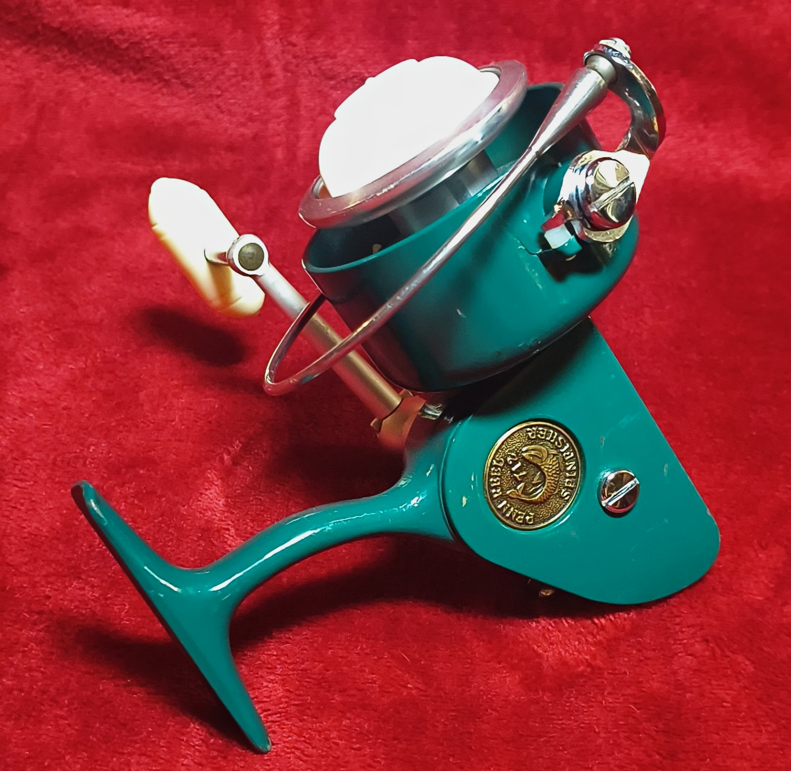 PENN 712 Greenie Spinfisher Vintage Spinning Fishing Reel Made in USA PENN 712 Greenie Spinfisher Vintage Spinning Fishing Reel Made in USA