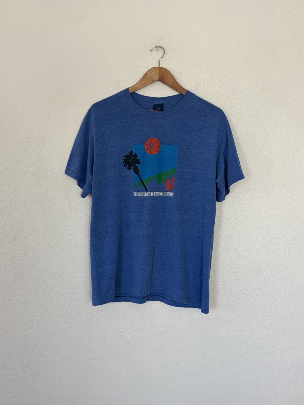 RARE VTG 1985 Nike Basketball Employee Trip Shirt Blue Tag Paper Thin Jordan XL RARE VTG 1985 Nike Basketball Employee Trip Shirt Blue Tag Paper Thin Jordan XL