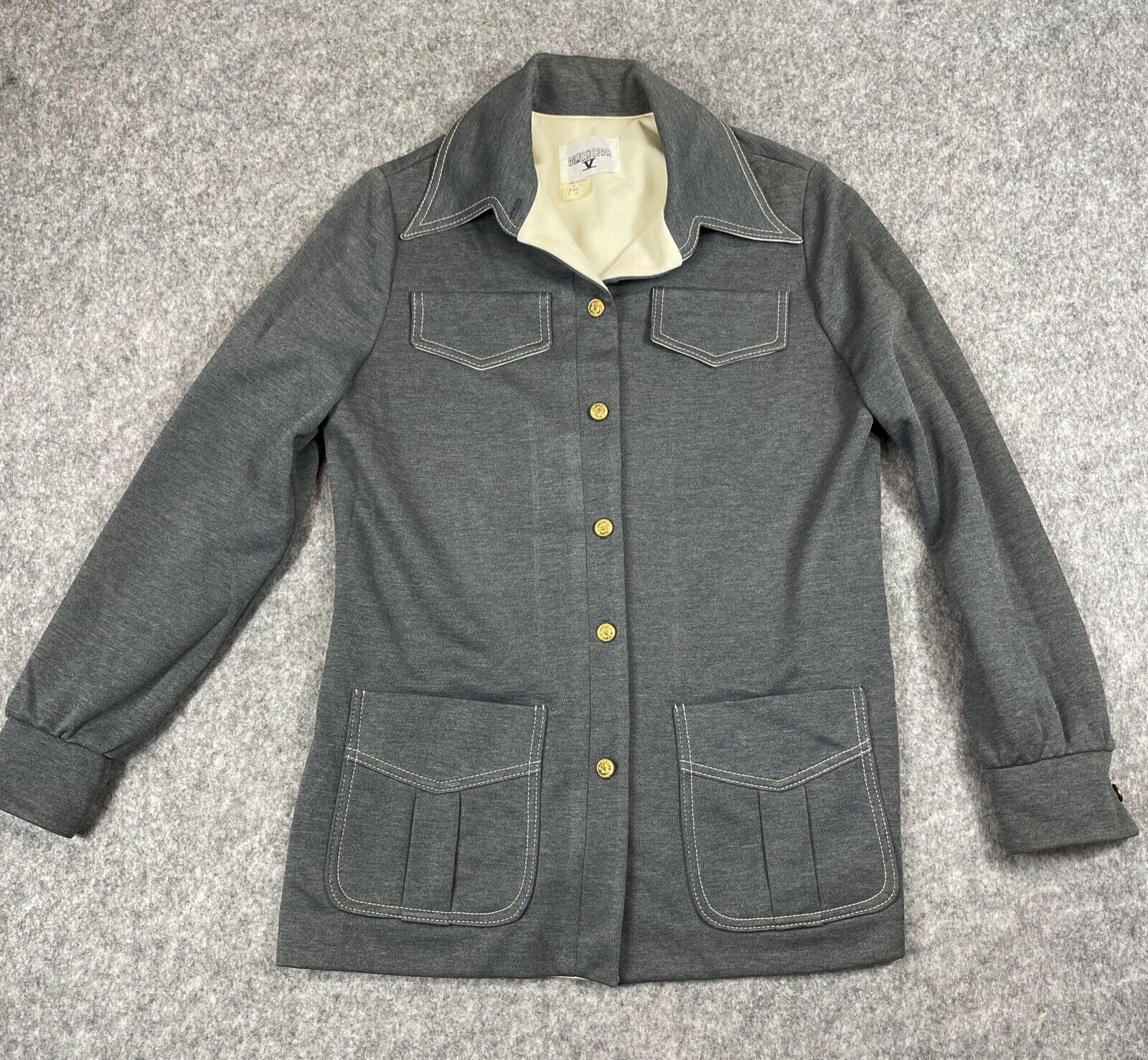 Vintage 60\'s 70’s Polyester Shirt Jacket Women’s 14 Button Long Point Collar Vintage 60\'s 70’s Polyester Shirt Jacket Women’s 14 Button Long Point Collar
