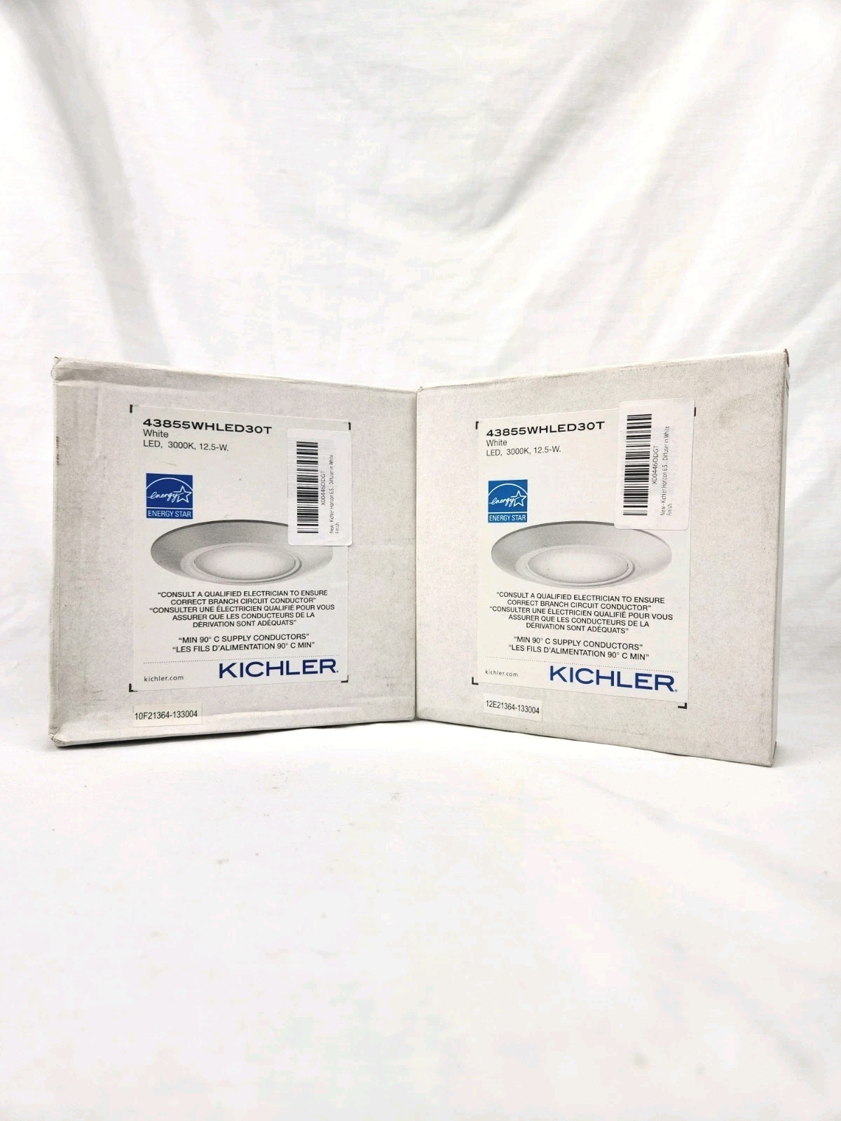 (2) Kichler 43855WHLED30T LED Light Fixtures 3000K/12.5 Watt New Open Box (2) Kichler 43855WHLED30T LED Light Fixtures 3000K/12.5 Watt New Open Box