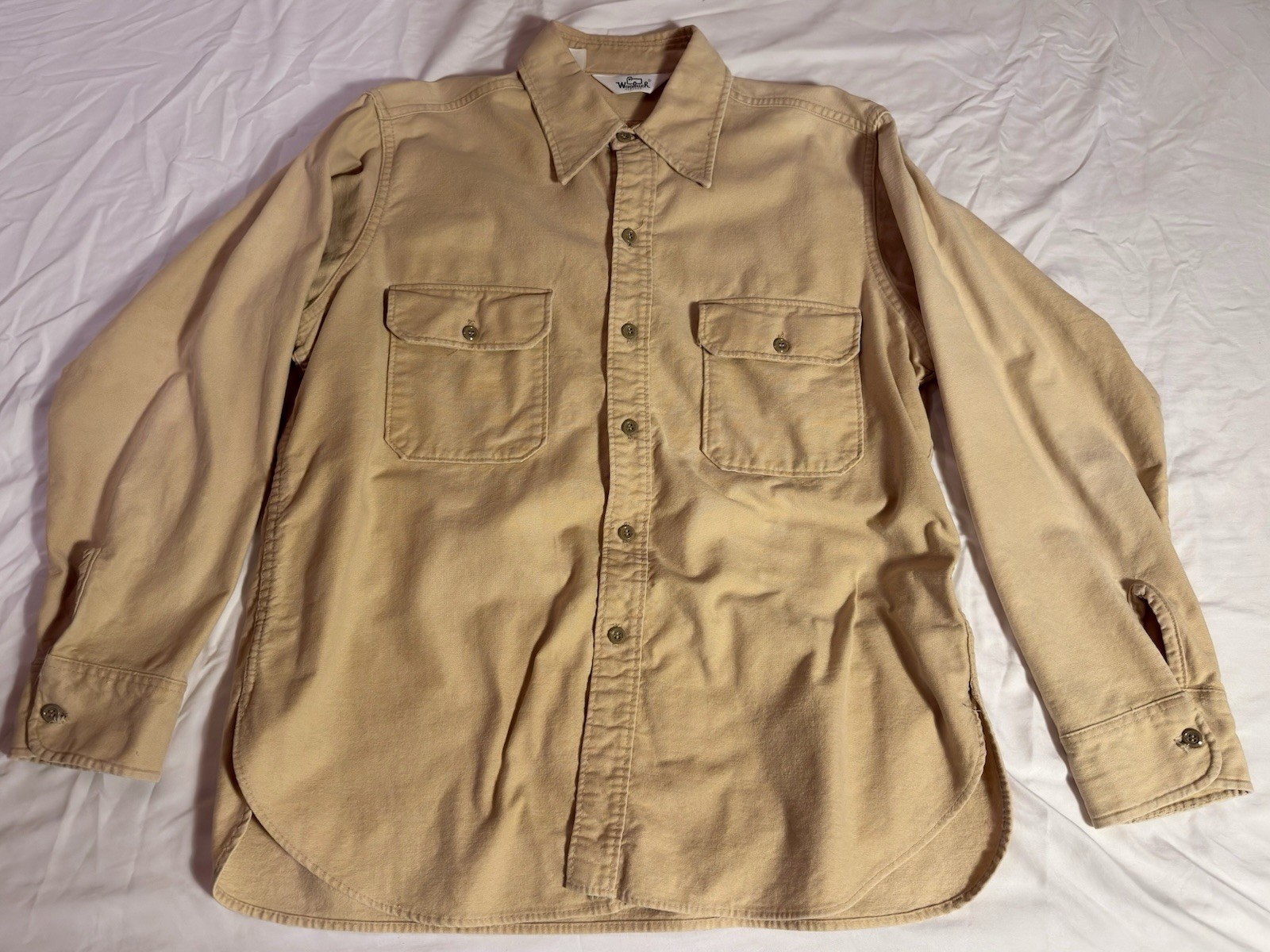 Vintage HEAVY Cotton Woolrich Button Up Shirt Vintage HEAVY Cotton Woolrich Button Up Shirt