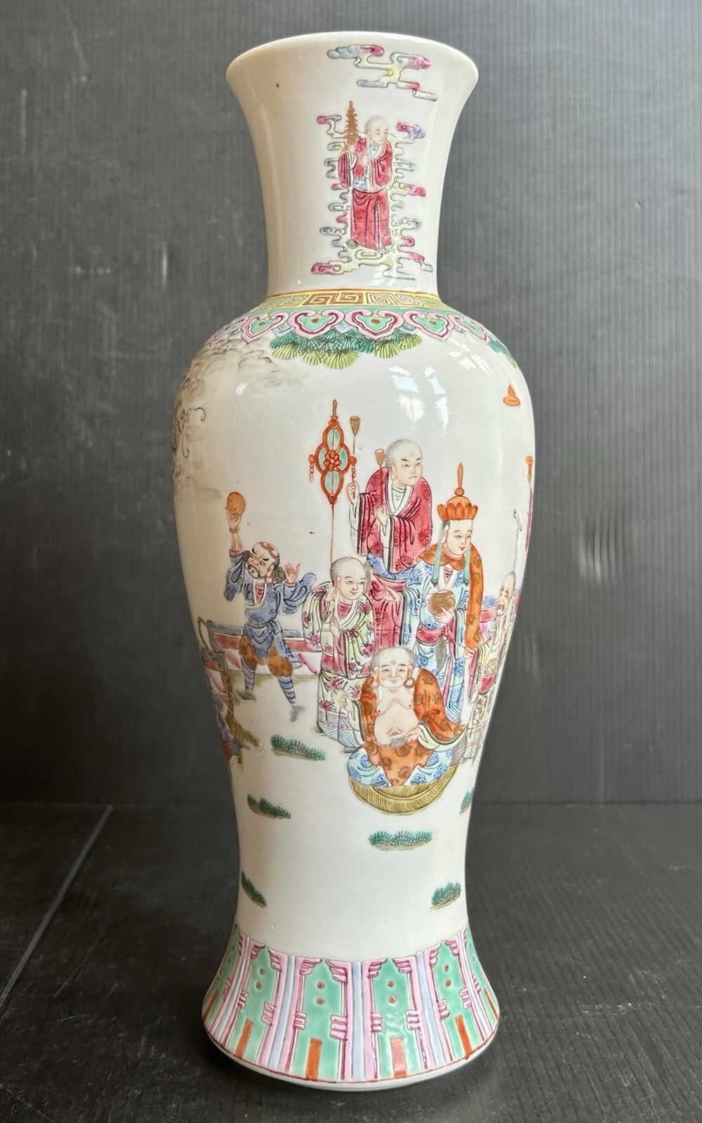 Antique/ VTG Chinese Famille Rose Porcelain Vase Decorated With Buddhas Antique/ VTG Chinese Famille Rose Porcelain Vase Decorated With Buddhas