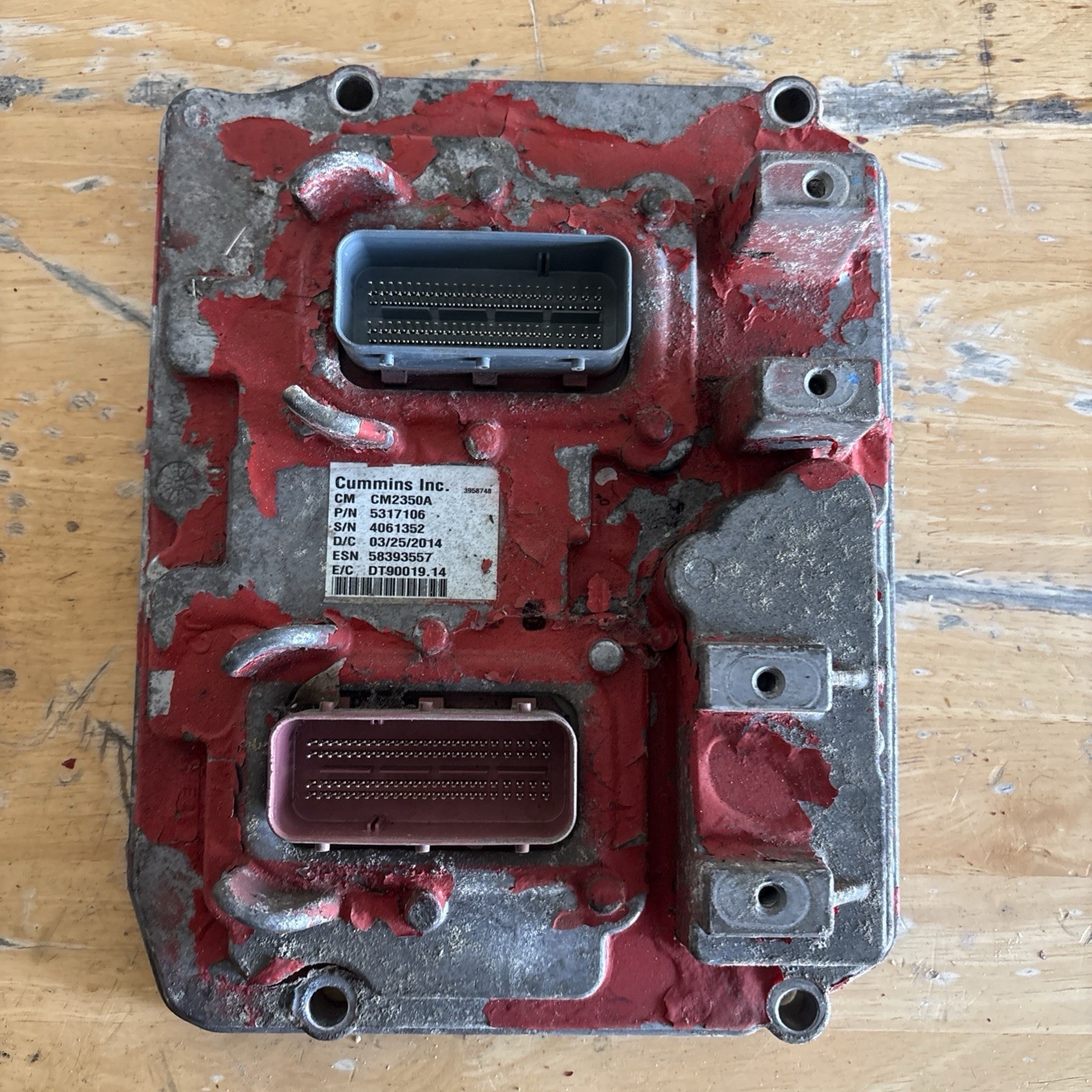 2014-2016 Cummins ISX15 ECM | Engine Control Module - Used | P/N 5317106 2014-2016 Cummins ISX15 ECM | Engine Control Module - Used | P/N 5317106