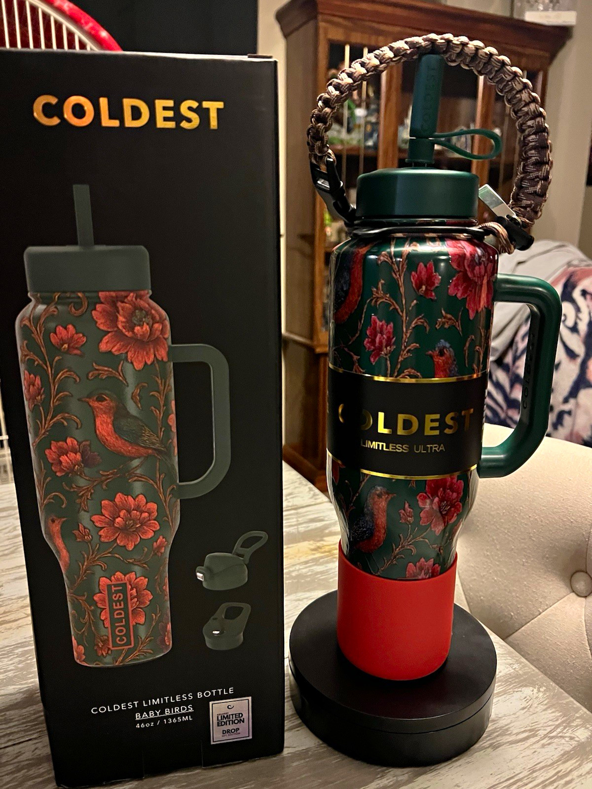 Coldest BNIB 46oz “Baby Birds” w/Red Coldest Boot and Paracord