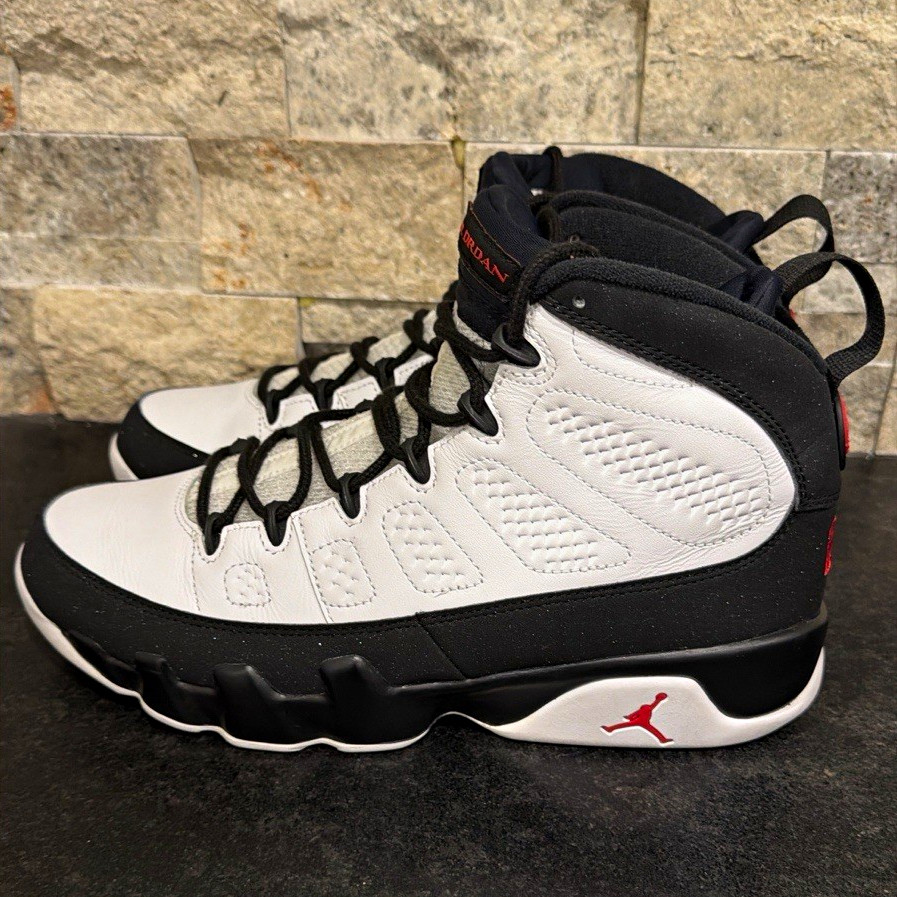 Jordan Air Jordan 9 Retro Space Jam 2016 White/Red/Black Mid-Top 302370-112 Jordan Air Jordan 9 Retro Space Jam 2016 White/Red/Black Mid-Top 302370-112