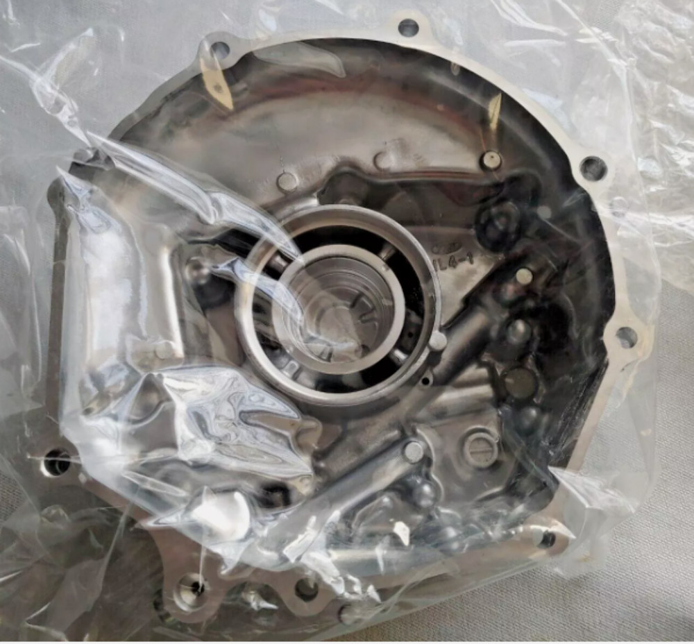 2016-2024 Honda Pioneer 1000 Clutch Cover Assembly OEM #06113-HL4-305