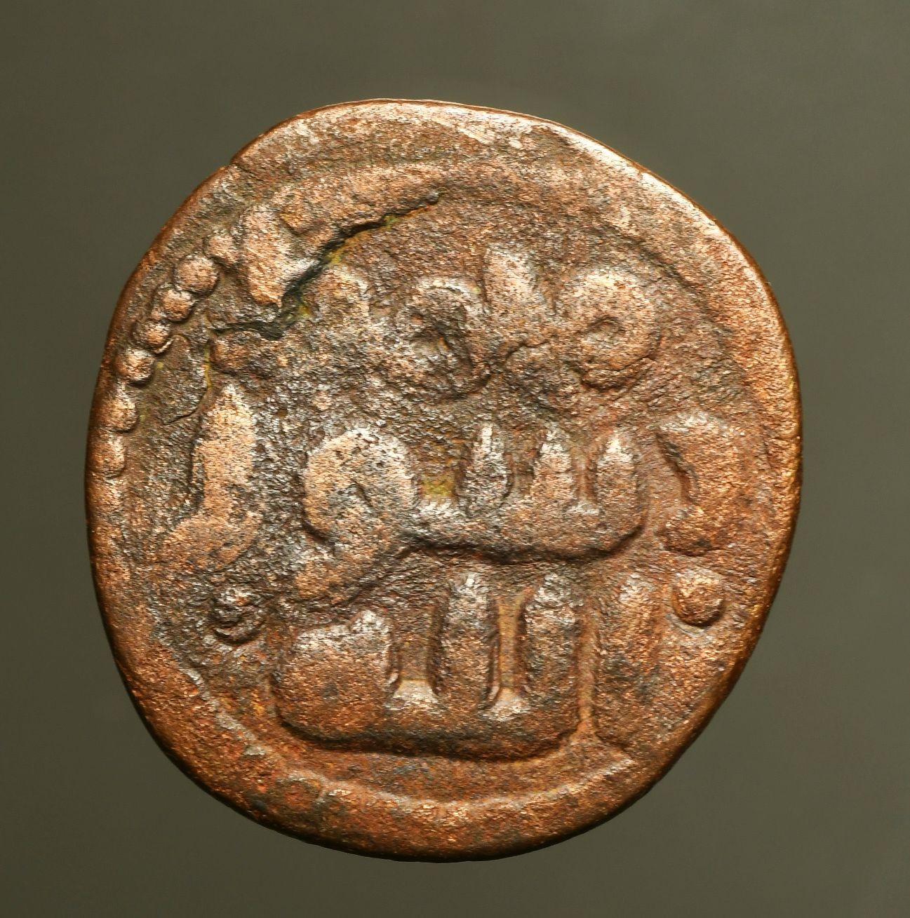 IS39-28   UMAYYAD, Anonymous  AE fals, early \