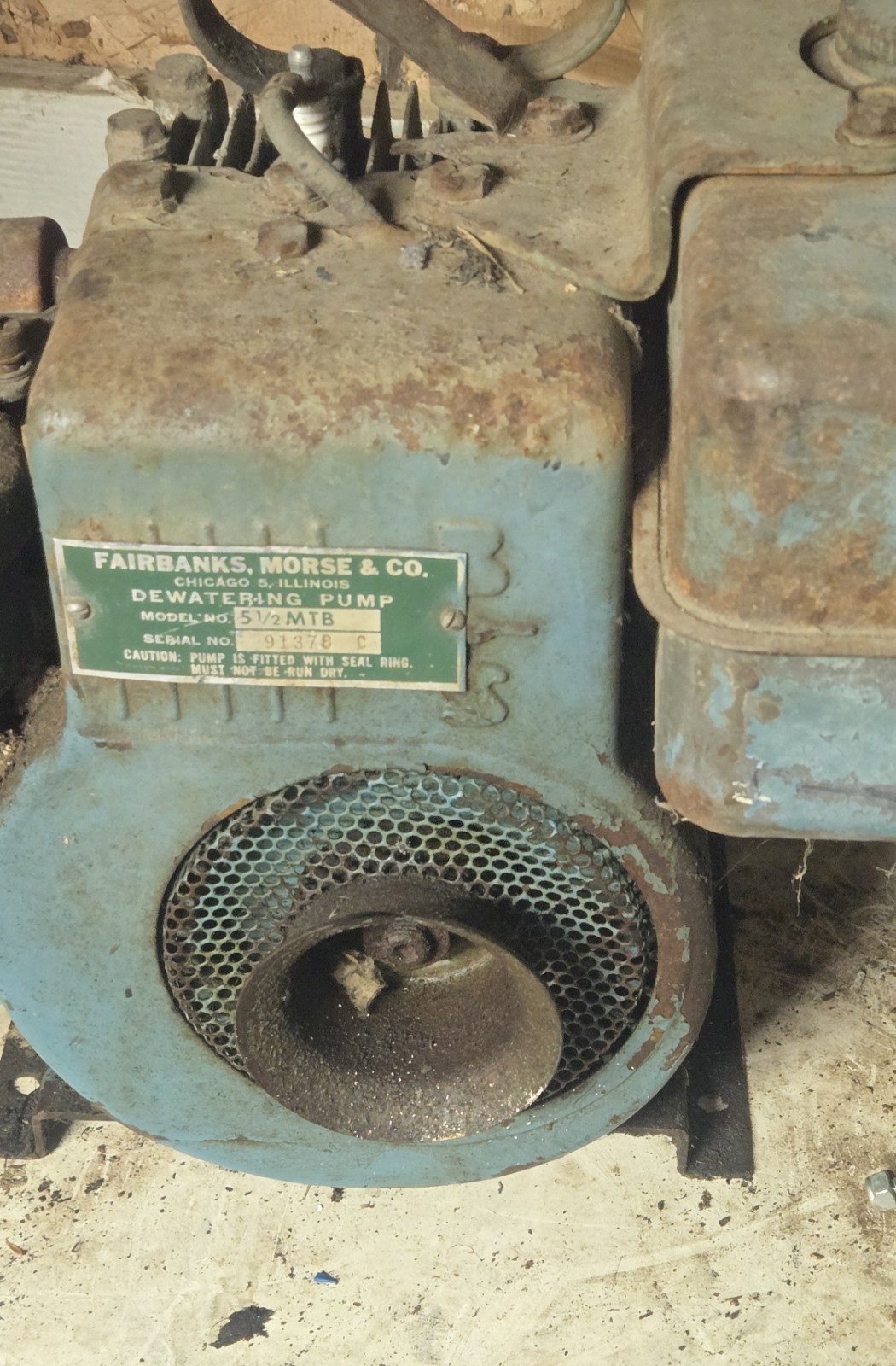 Vintage Briggs and Stratton Motor Parts Vintage Briggs and Stratton Motor Parts