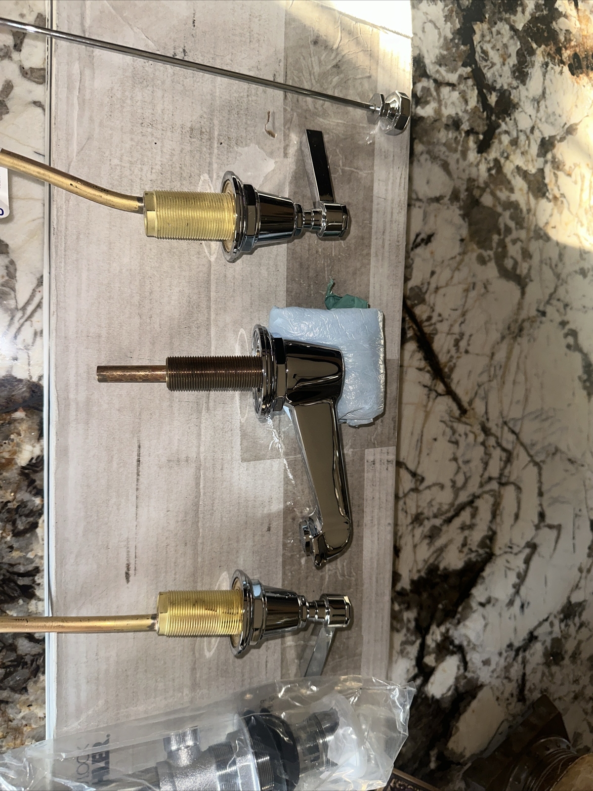 Kohler 13132-4A-CO Pinstripe Pure Widespread bath sink faucet Brand NEW Kohler 13132-4A-CO Pinstripe Pure Widespread bath sink faucet Brand NEW