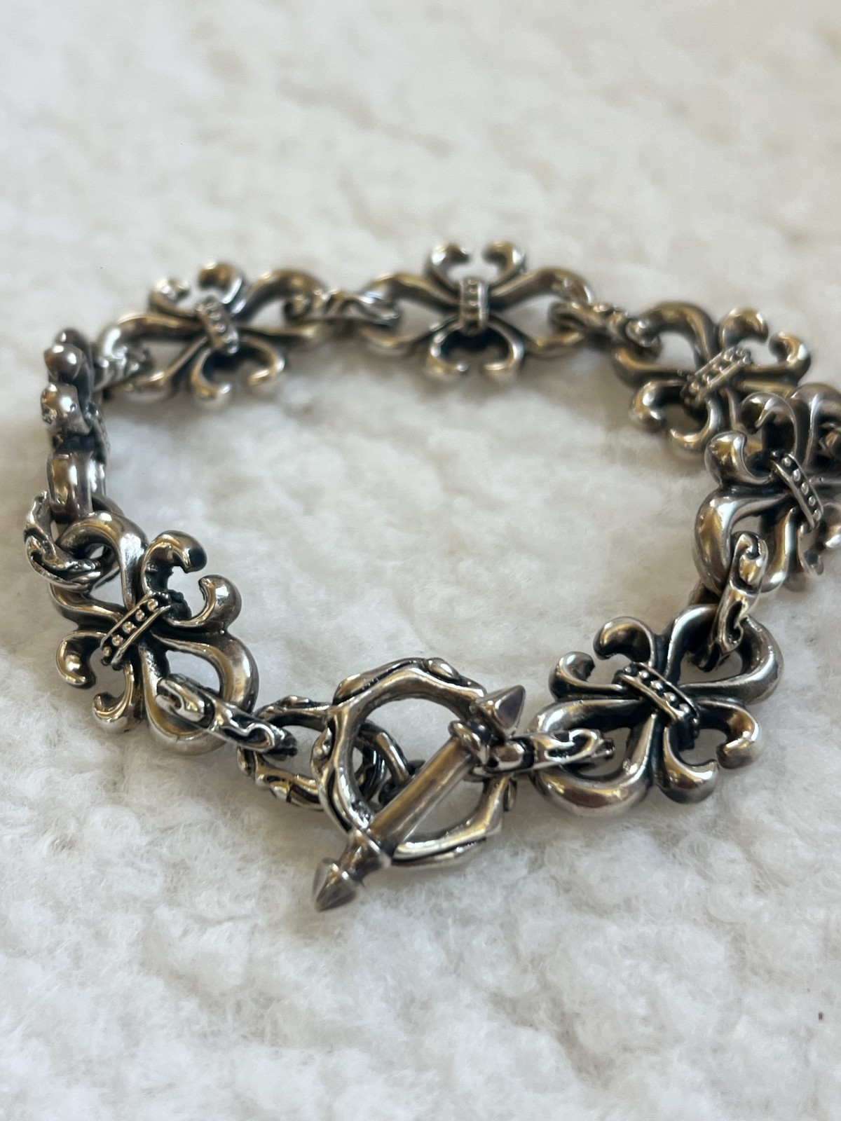 925 Sterling Silver Fleur de Lis Bracelet Oxidized Heavy 51.9g 8-8.5\
