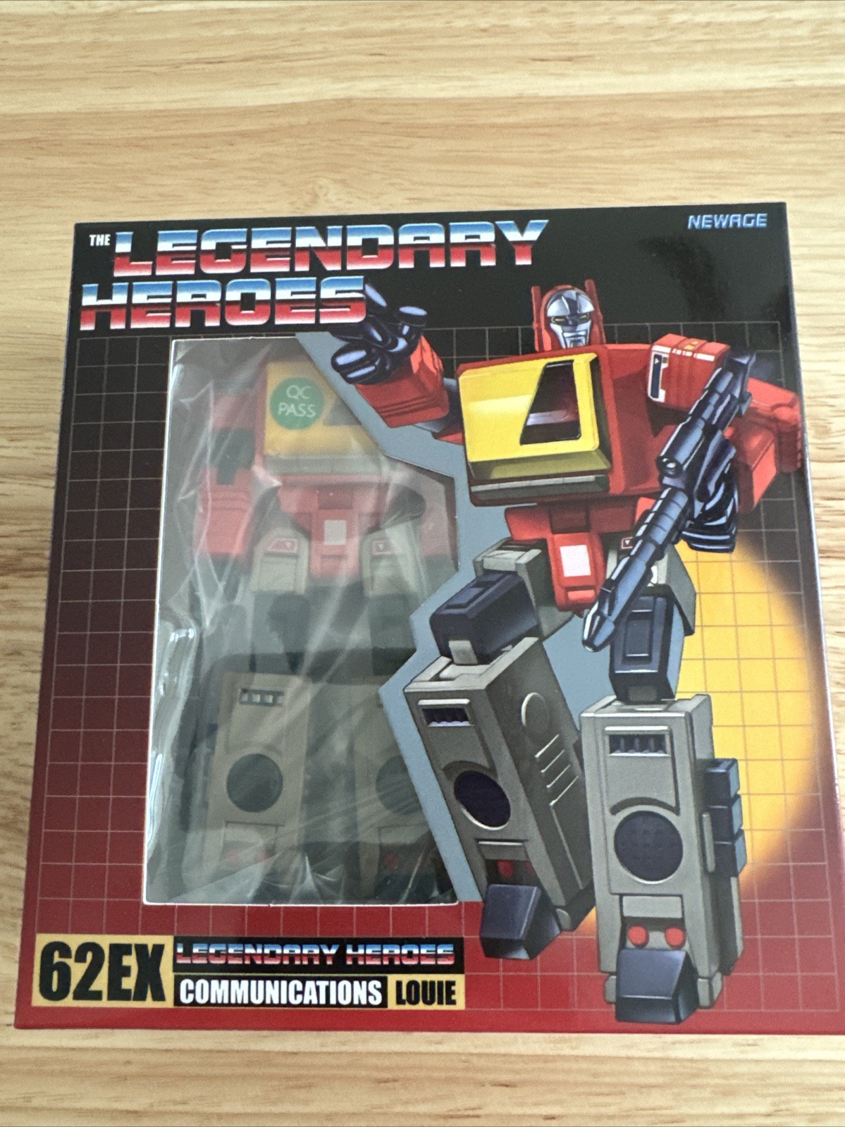 Newage NA H62EX Communications Louie Legendary Heroes G1 Blaster Eject Rewind